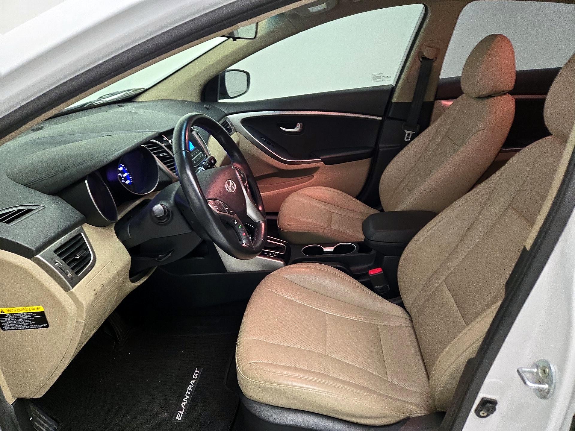 Thumbnail: 2017 Hyundai Elantra - 11