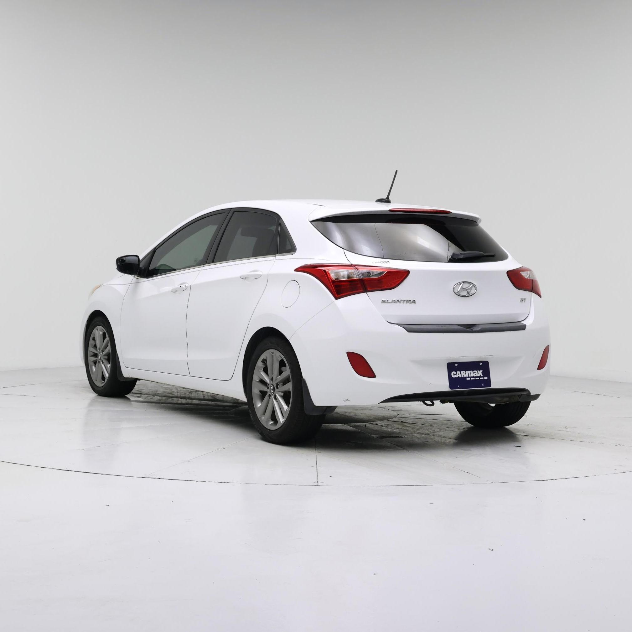 Thumbnail: 2017 Hyundai Elantra - 2