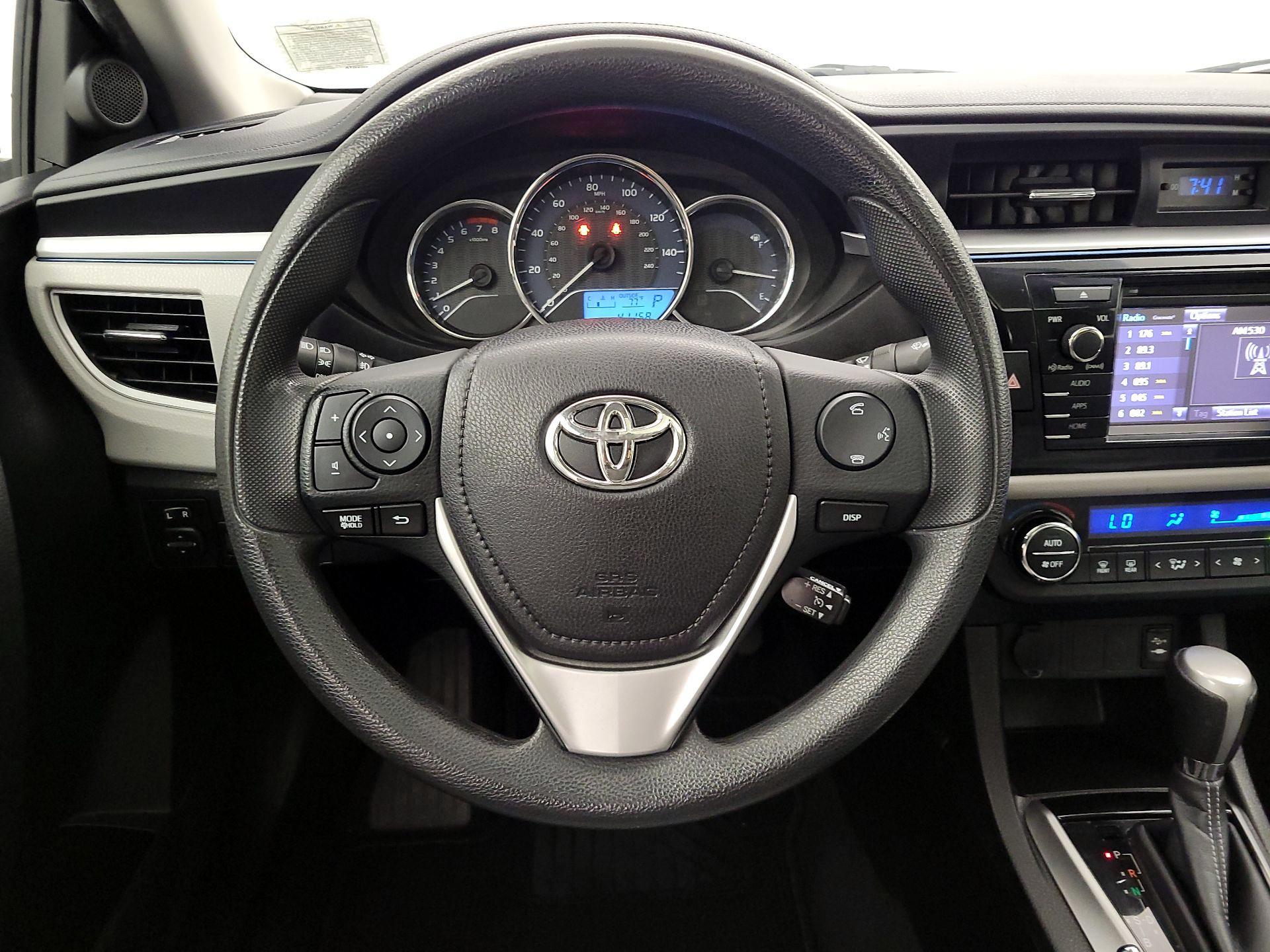 Thumbnail: 2016 Toyota Corolla - 10