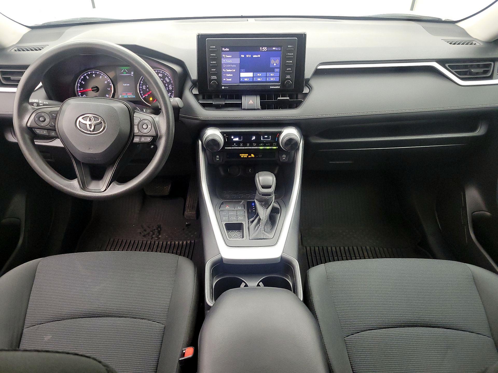 Thumbnail: 2021 Toyota RAV4 - 9