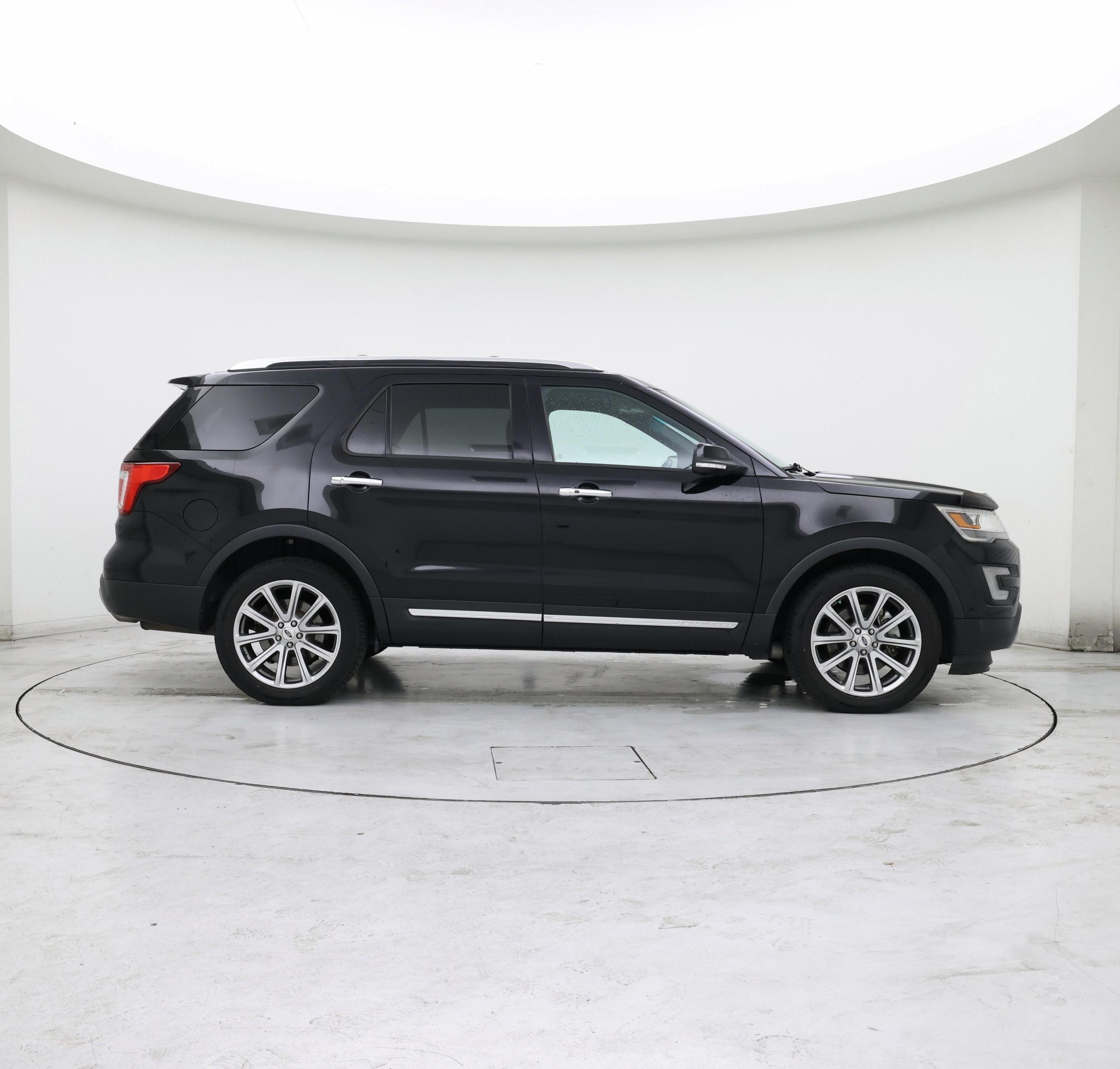 Thumbnail: 2016 Ford Explorer - 7