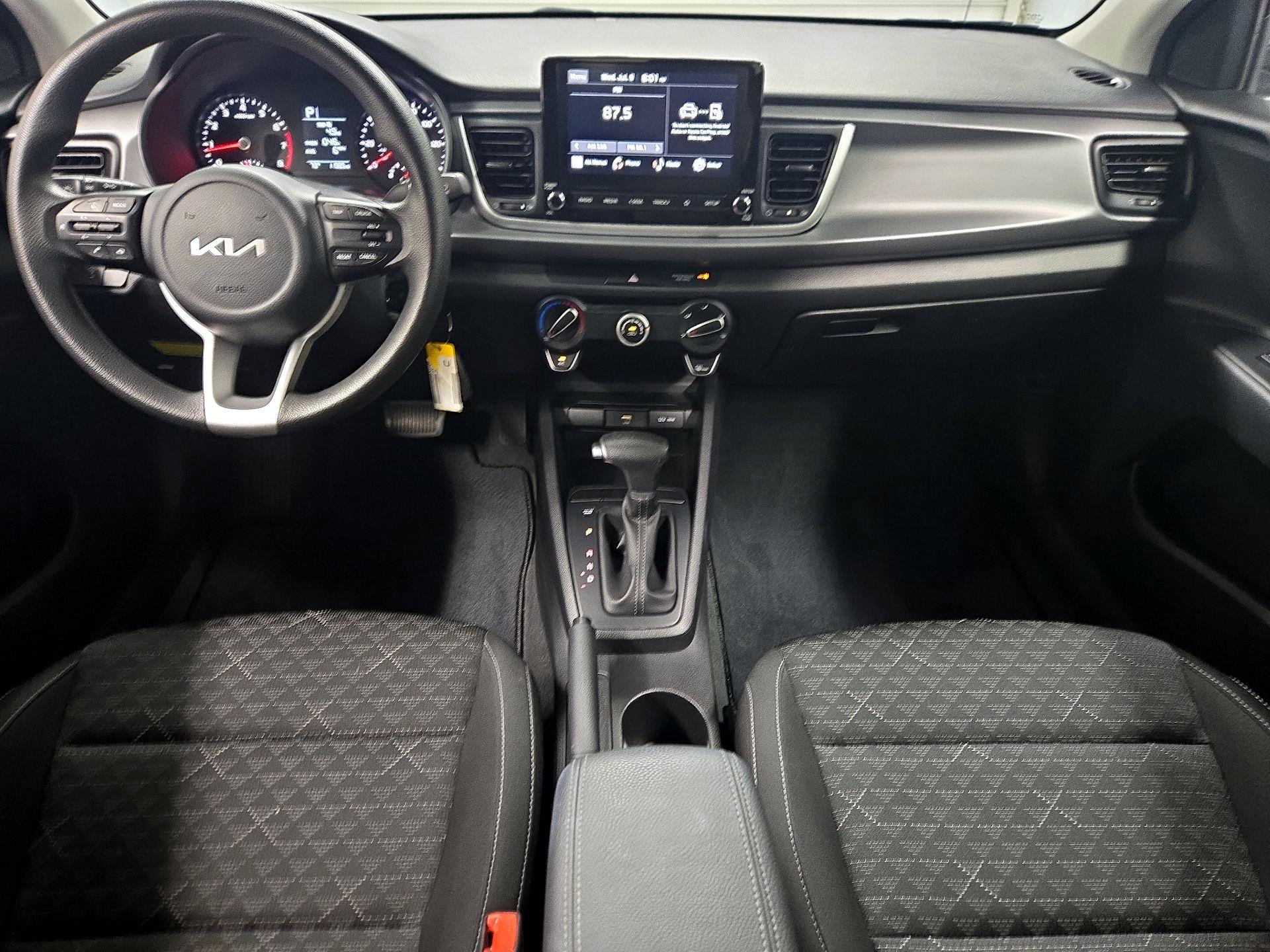 Thumbnail: 2023 Kia Rio - 9