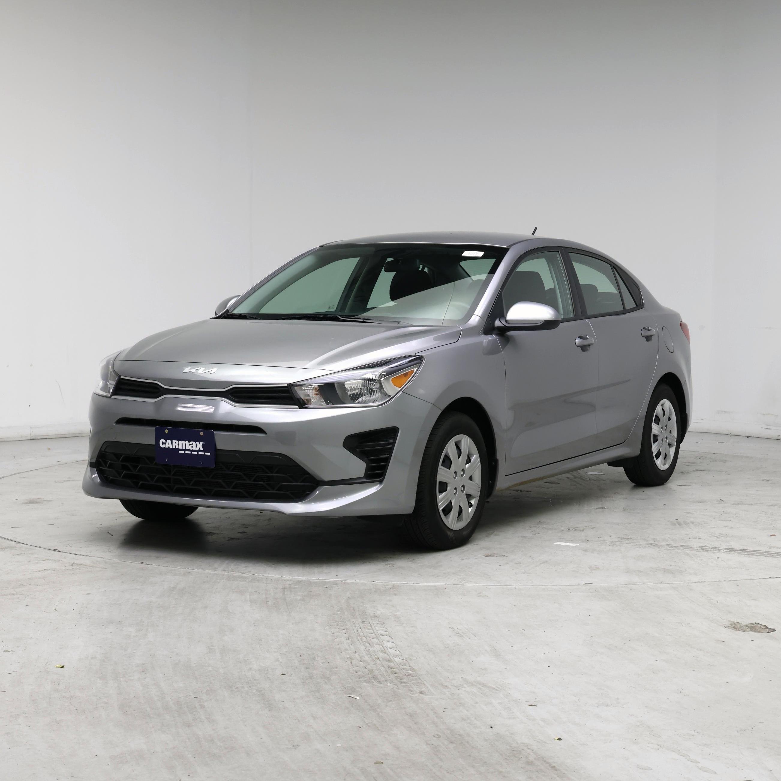 Thumbnail: 2023 Kia Rio - 4