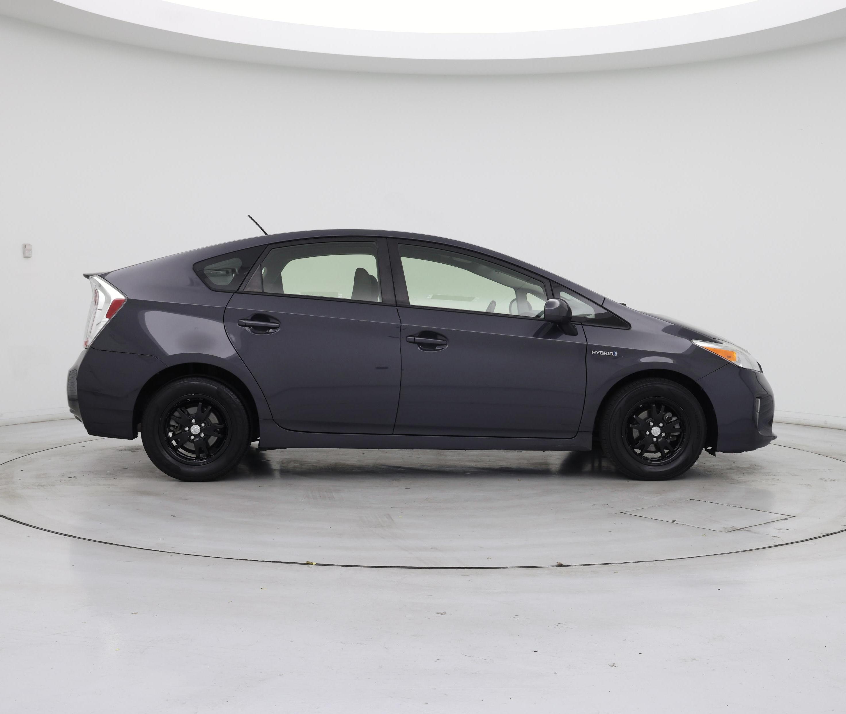 Thumbnail: 2015 Toyota Prius - 7