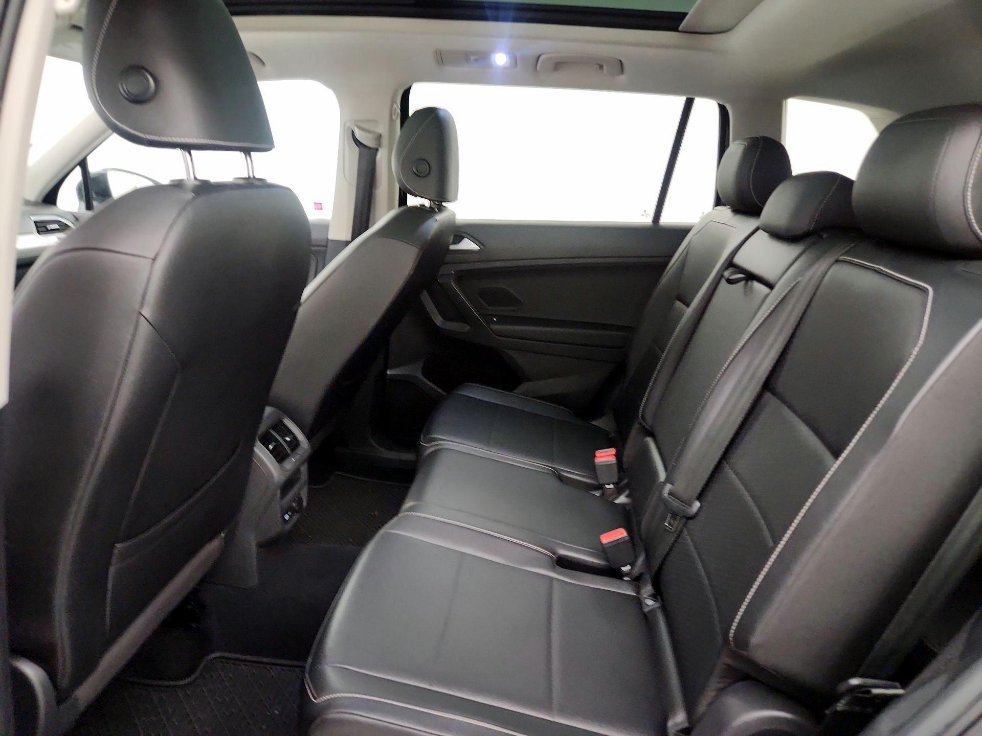Thumbnail: 2021 Volkswagen Tiguan - 20