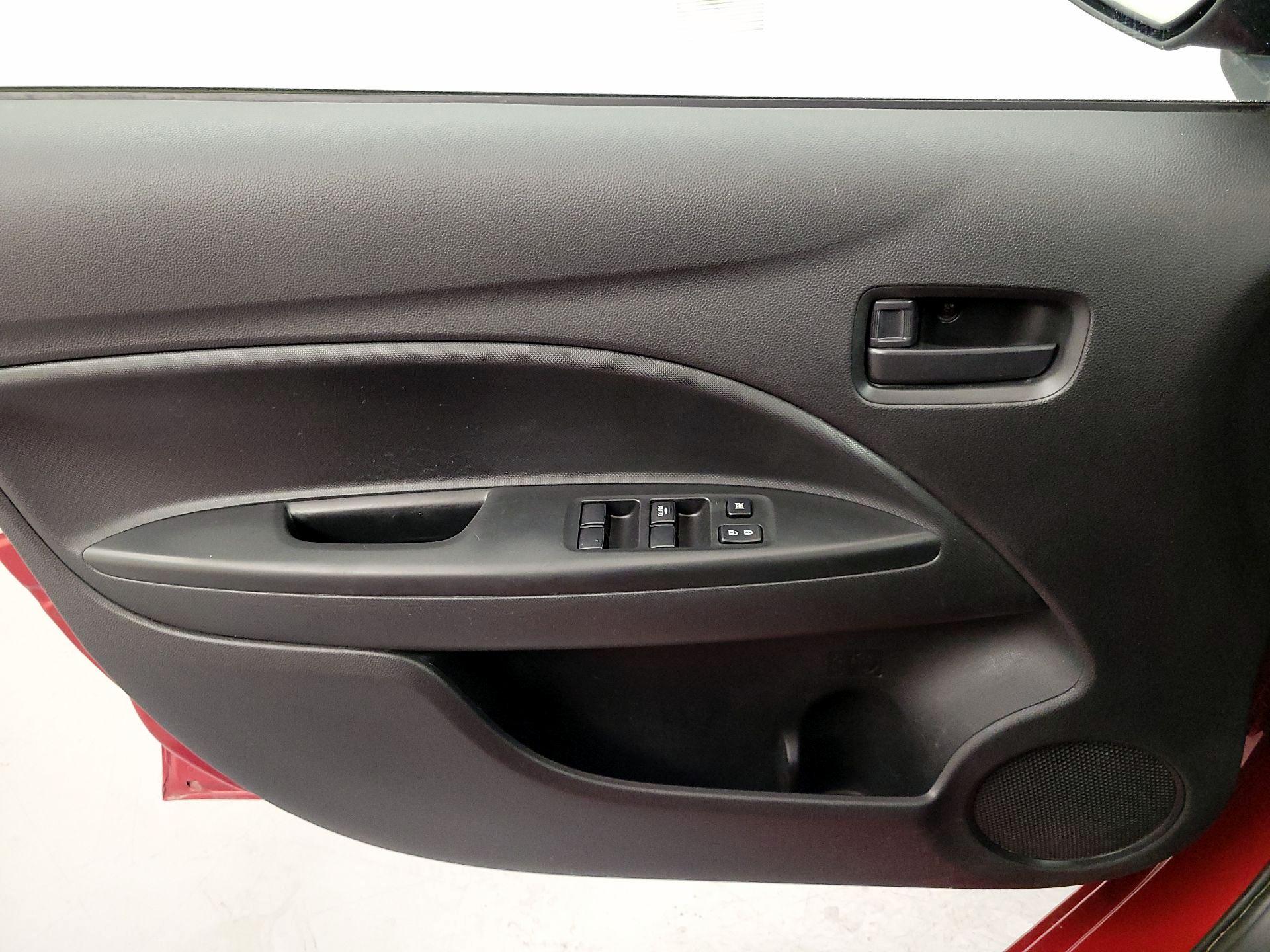 Thumbnail: 2023 Mitsubishi Mirage G4 - 12
