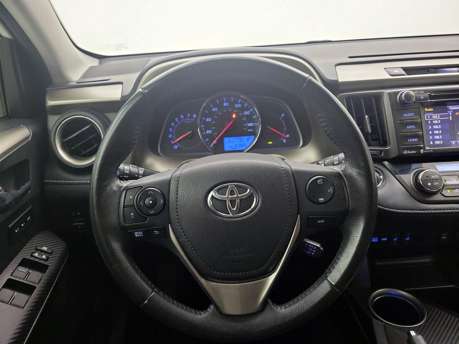 Thumbnail: 2014 Toyota RAV4 - 10