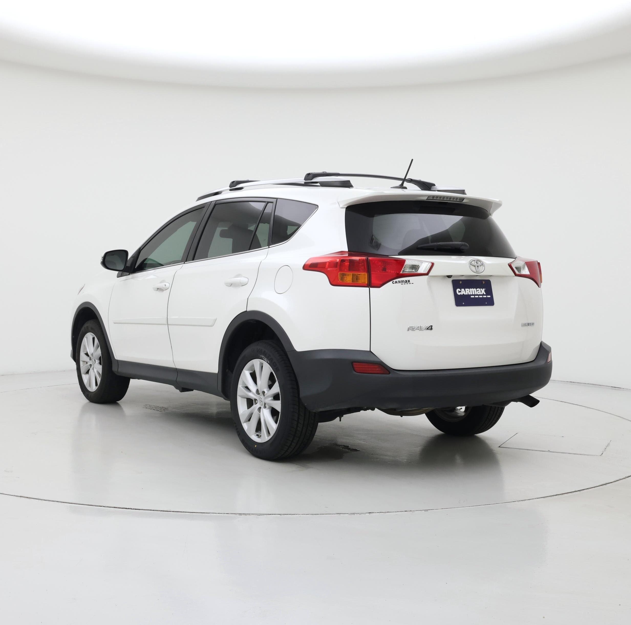 Thumbnail: 2014 Toyota RAV4 - 2