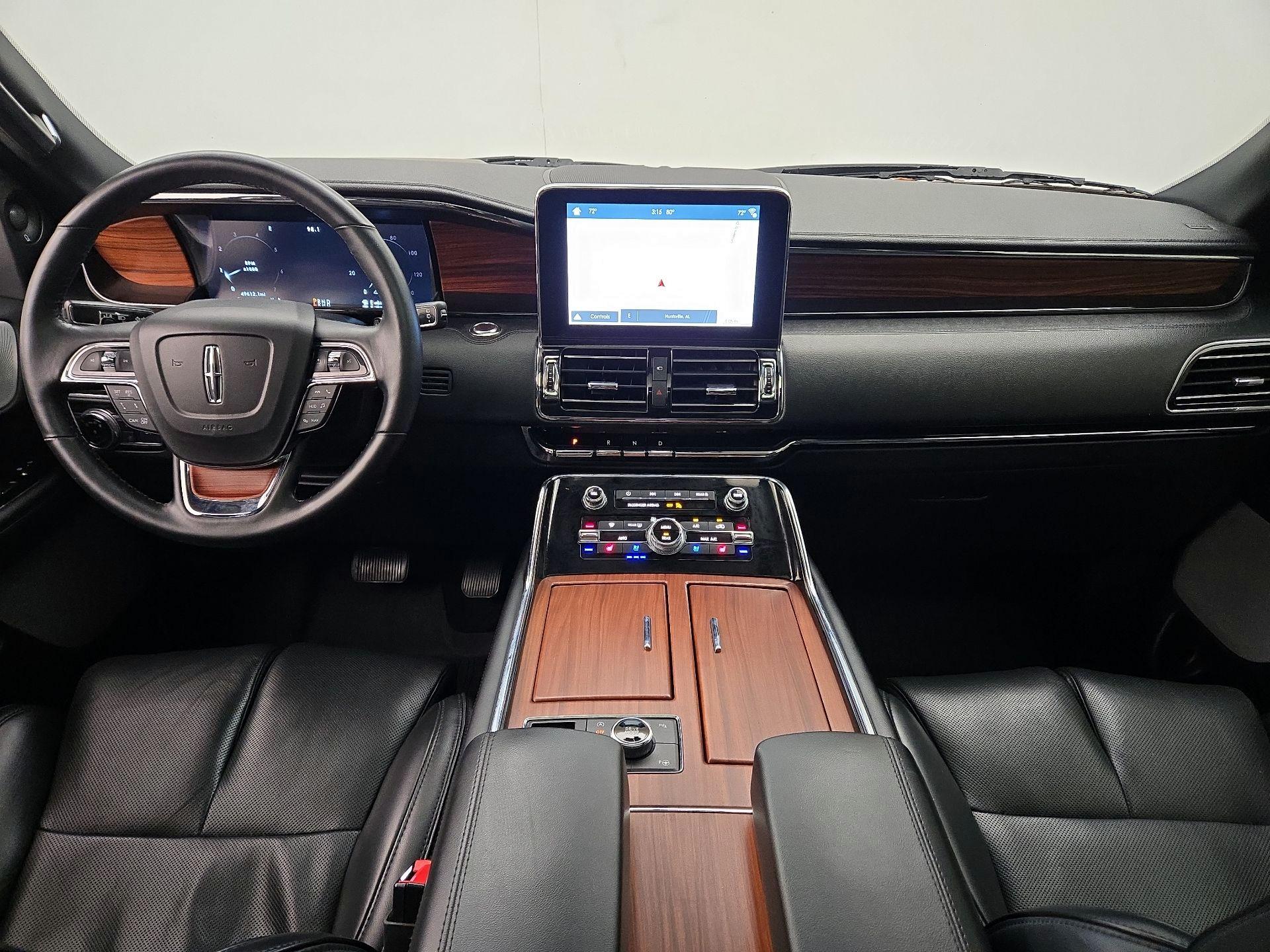 Thumbnail: 2019 Lincoln Navigator - 9