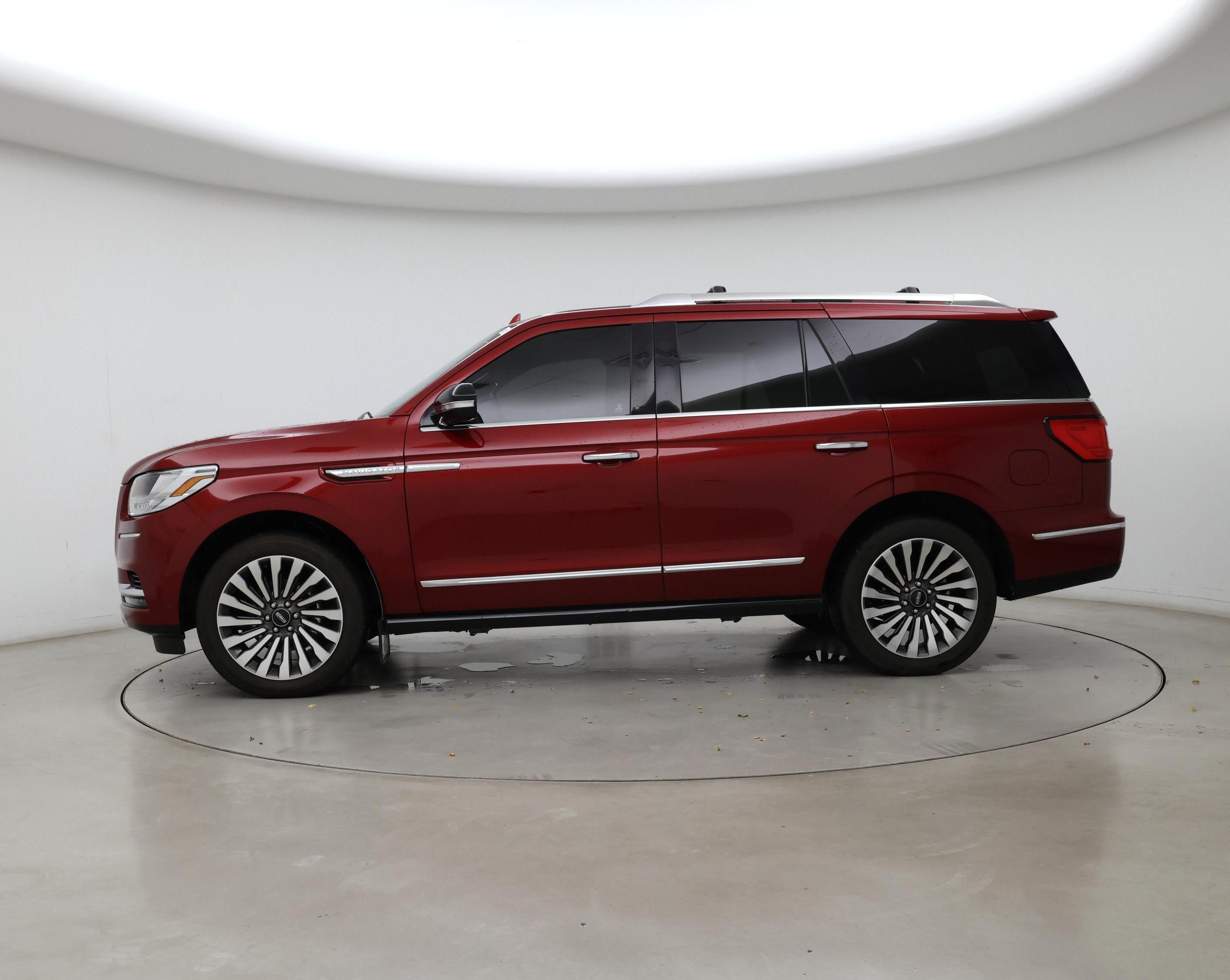 Thumbnail: 2019 Lincoln Navigator - 3