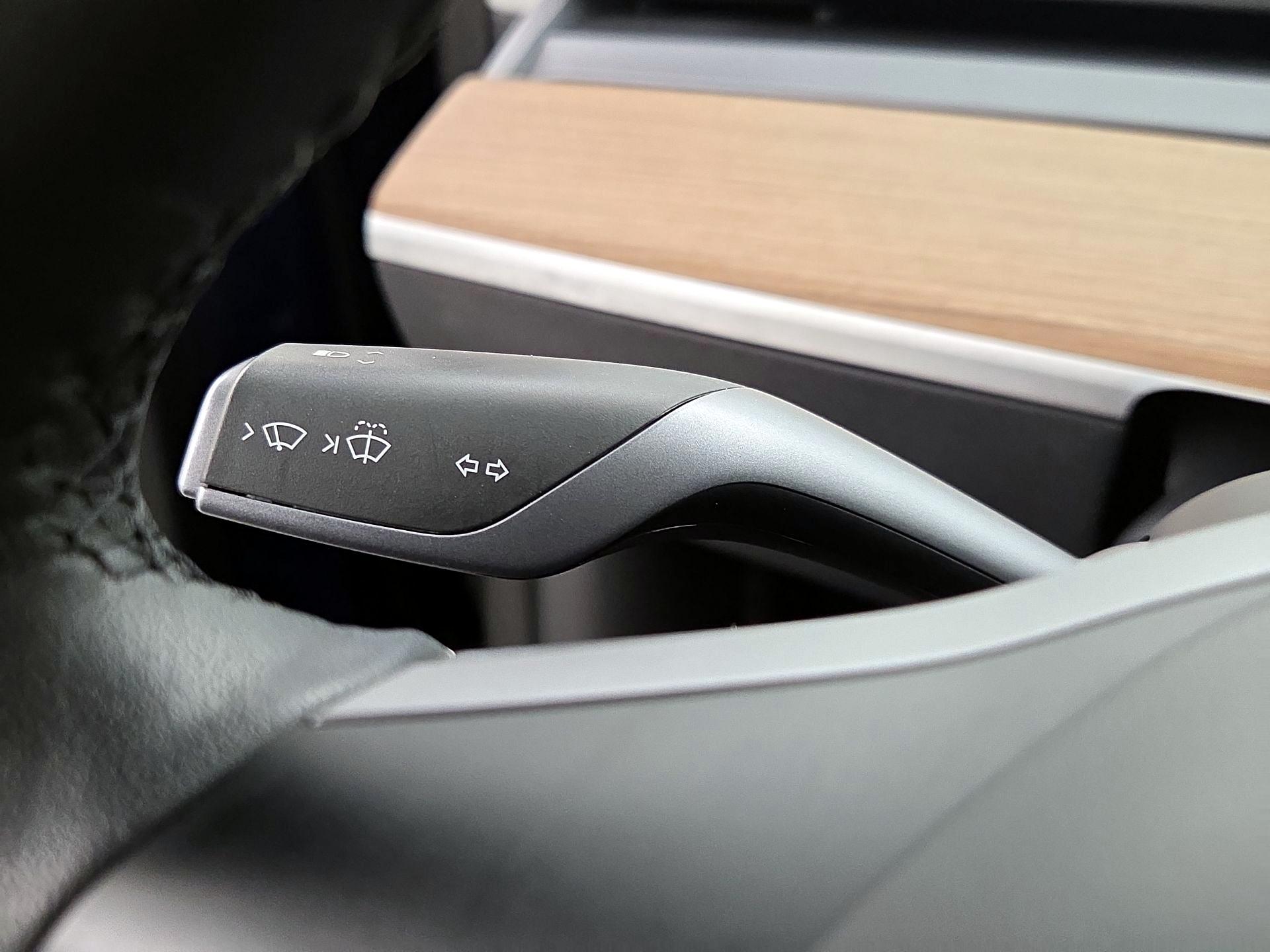 Thumbnail: 2021 Tesla Model Y - 13
