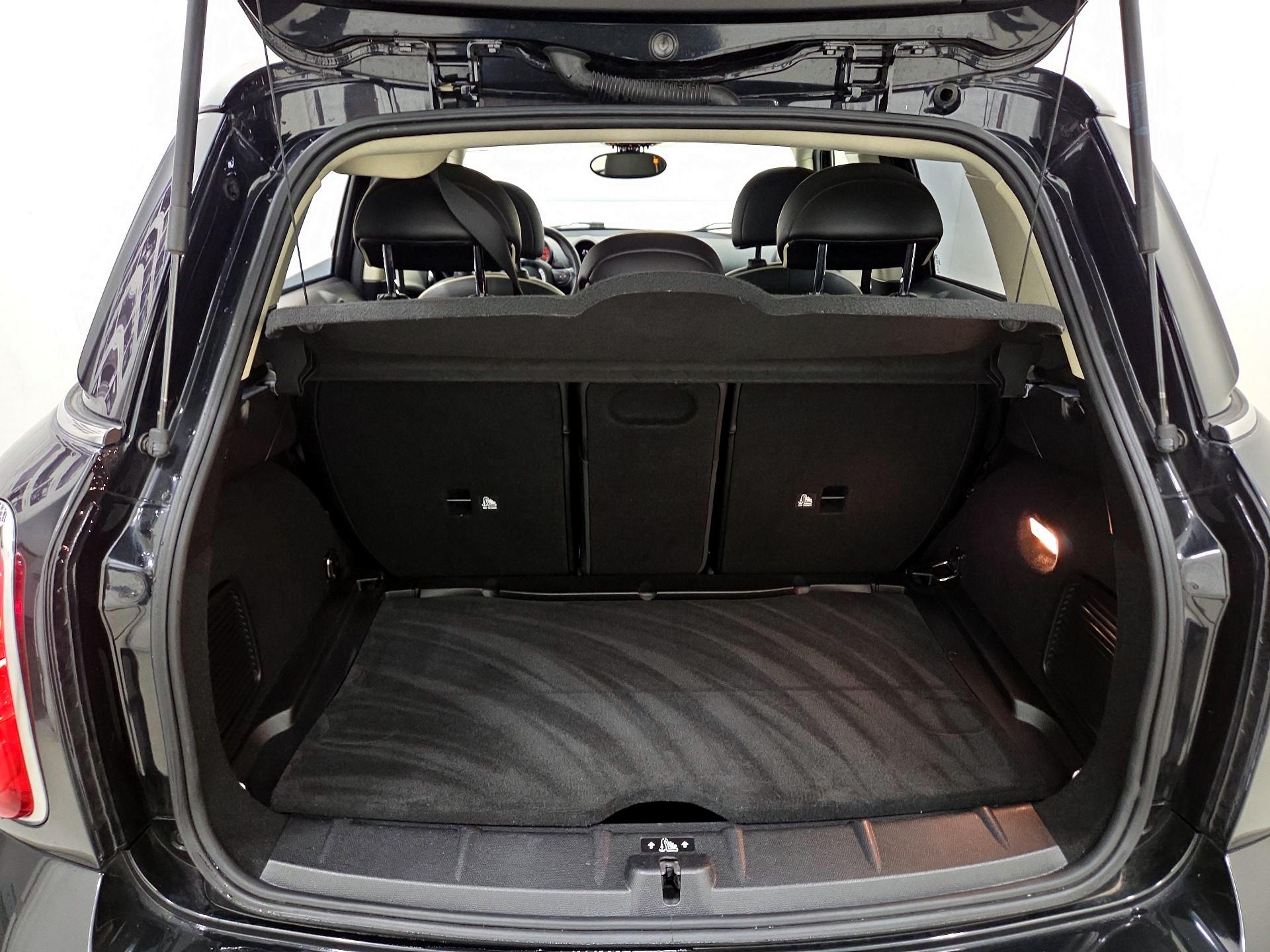 Thumbnail: 2015 MINI Cooper Countryman - 20