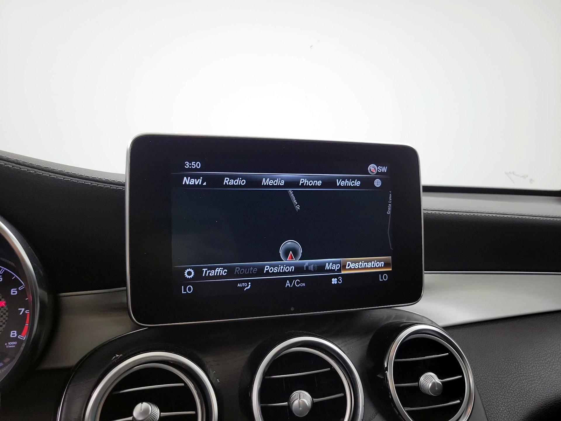 Thumbnail: 2019 Mercedes-Benz GL-Class - 14