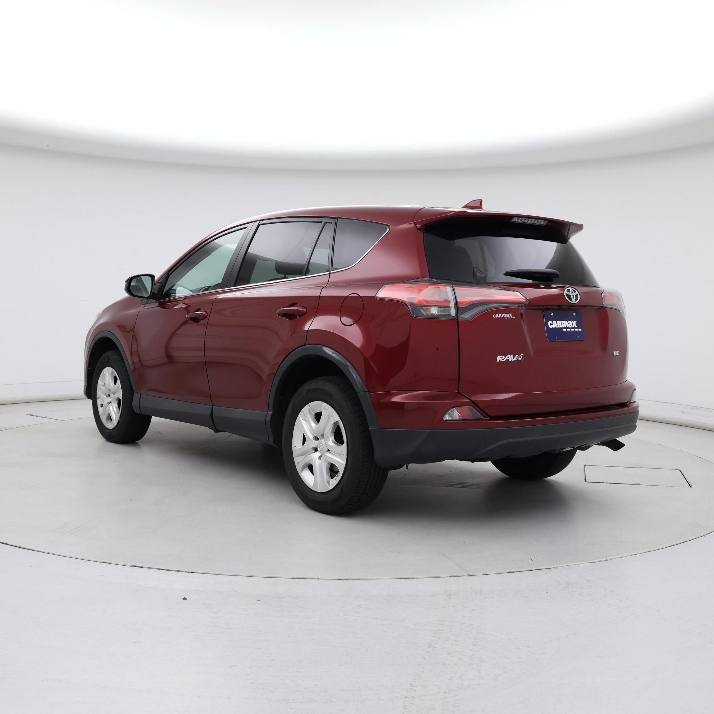Thumbnail: 2018 Toyota RAV4 - 2