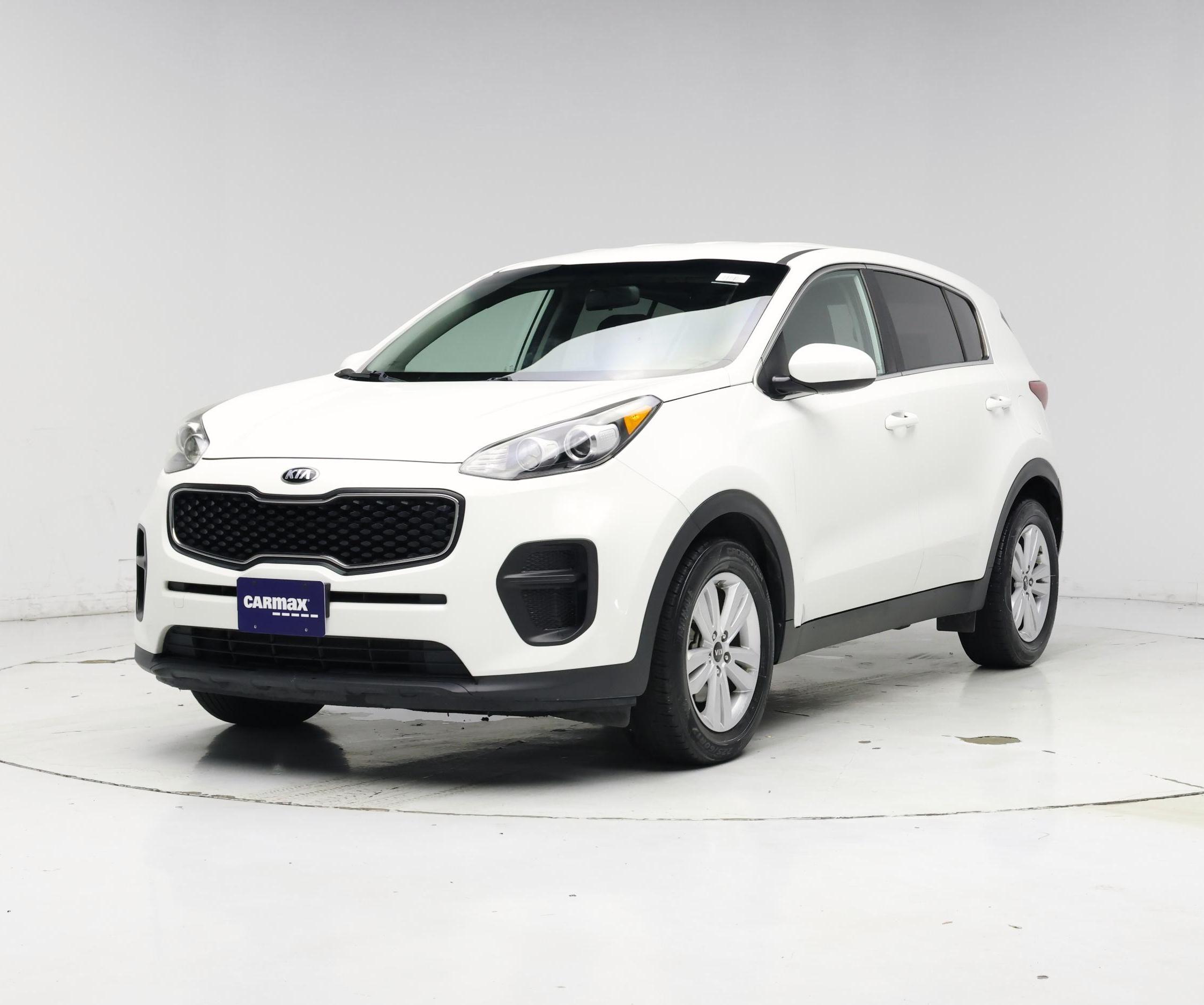 Thumbnail: 2019 Kia Sportage - 4