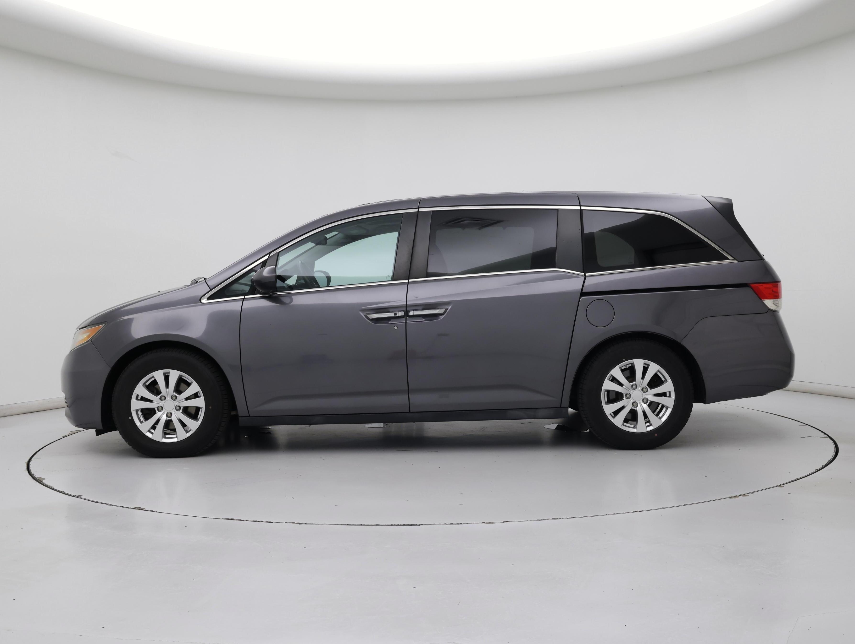 Thumbnail: 2015 Honda Odyssey - 3