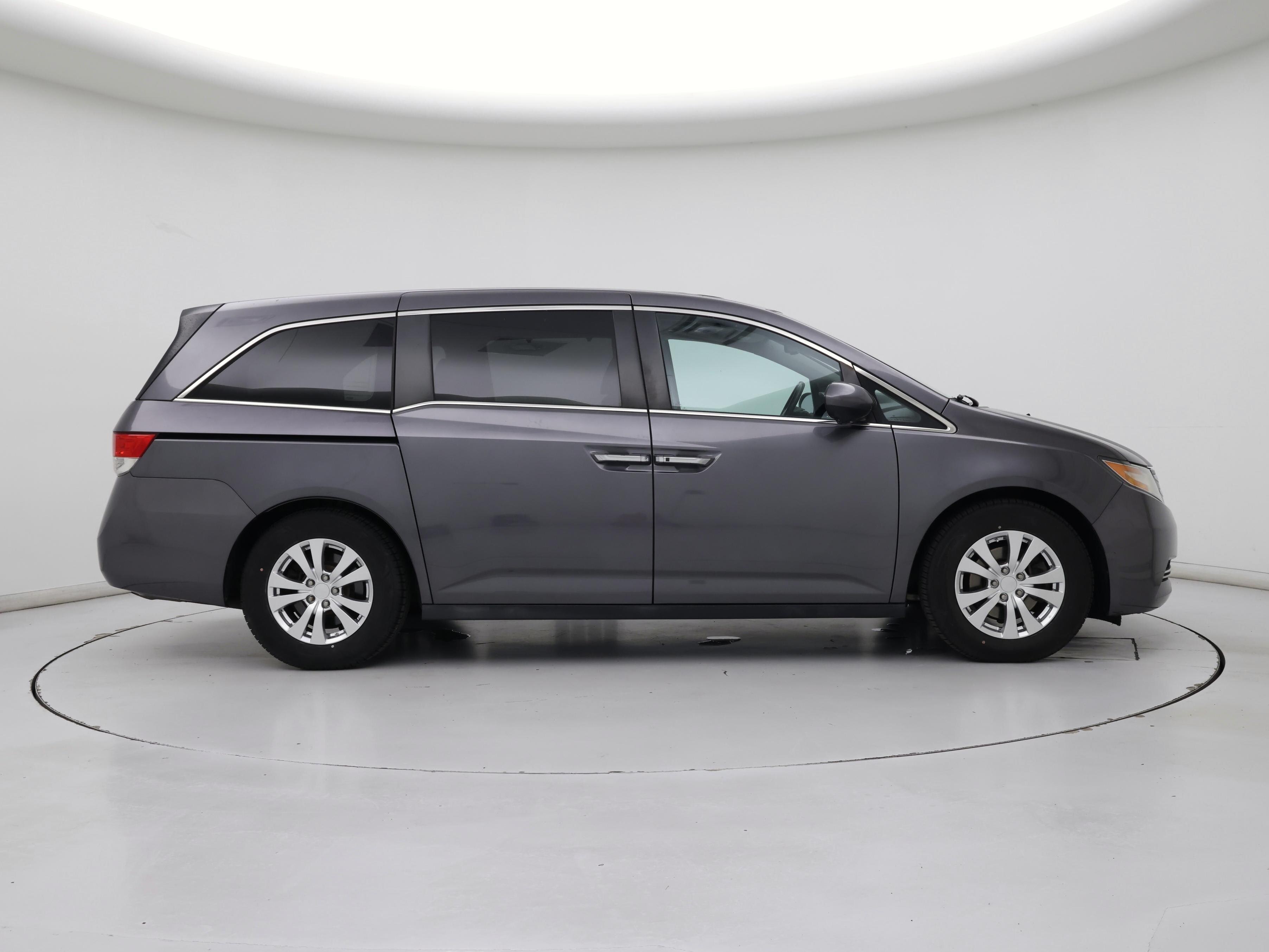 Thumbnail: 2015 Honda Odyssey - 7