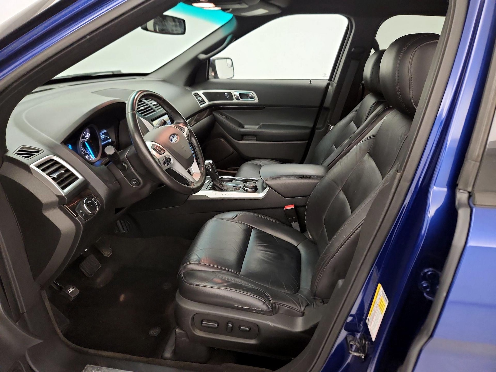 2015 Ford Explorer Limited - Photo 12