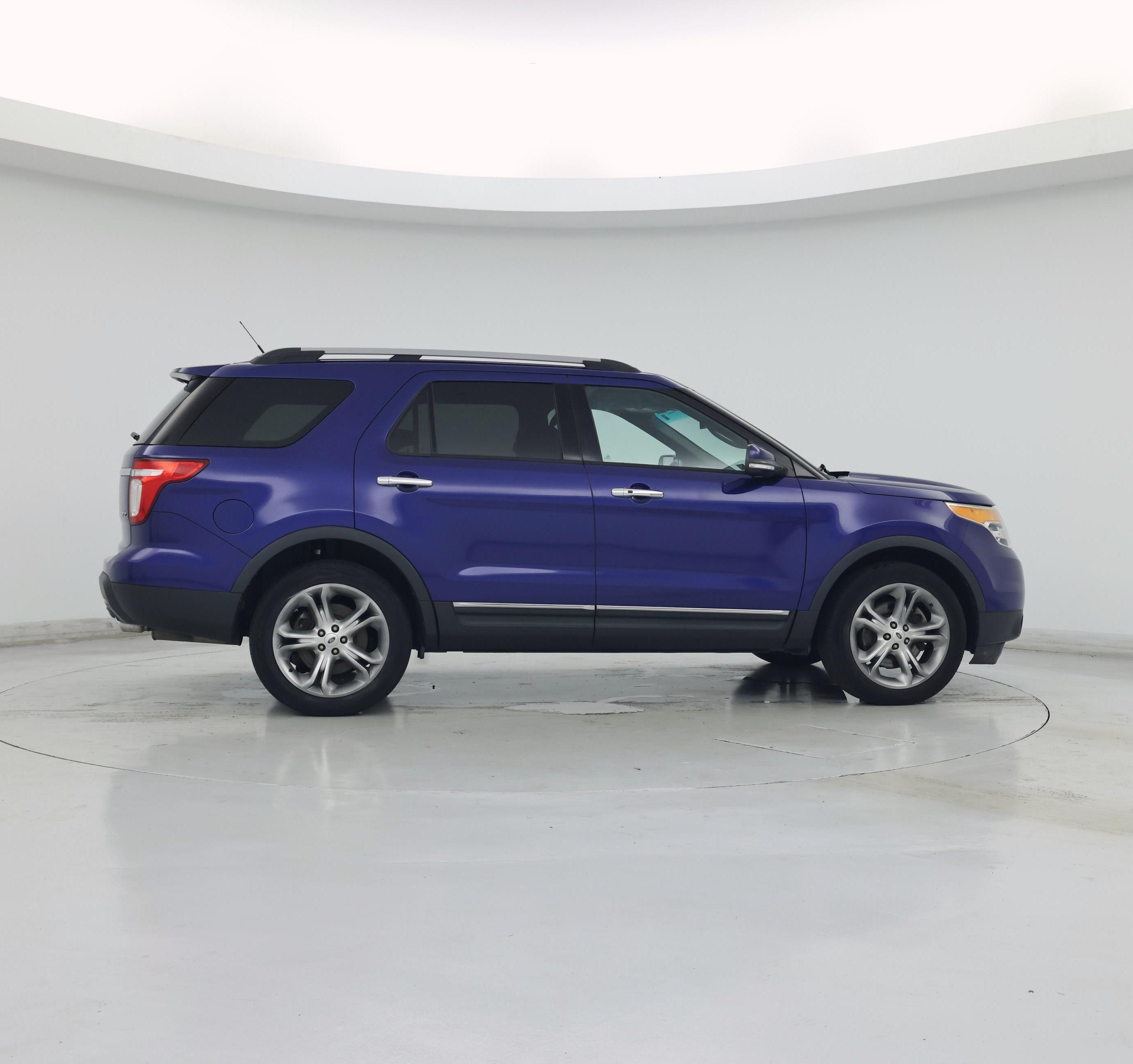 Thumbnail: 2015 Ford Explorer - 7