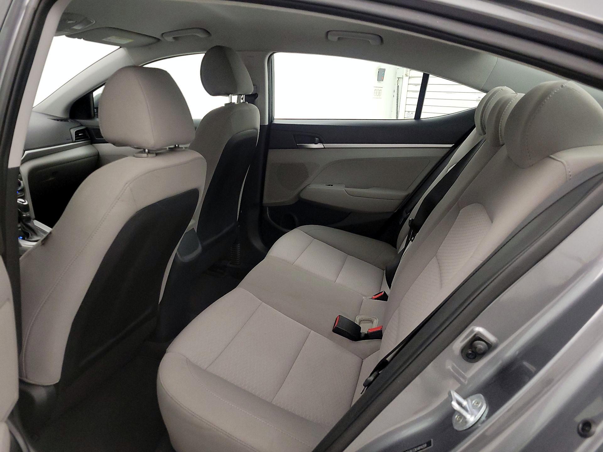 Thumbnail: 2019 Hyundai Elantra - 19