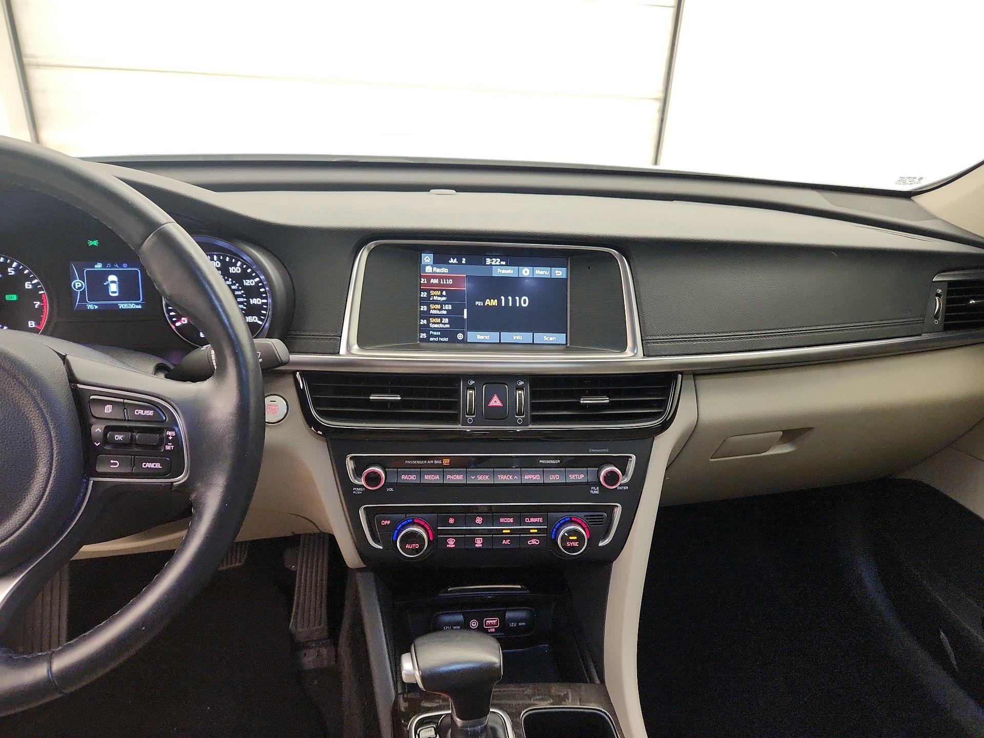 Thumbnail: 2018 Kia Optima - 9