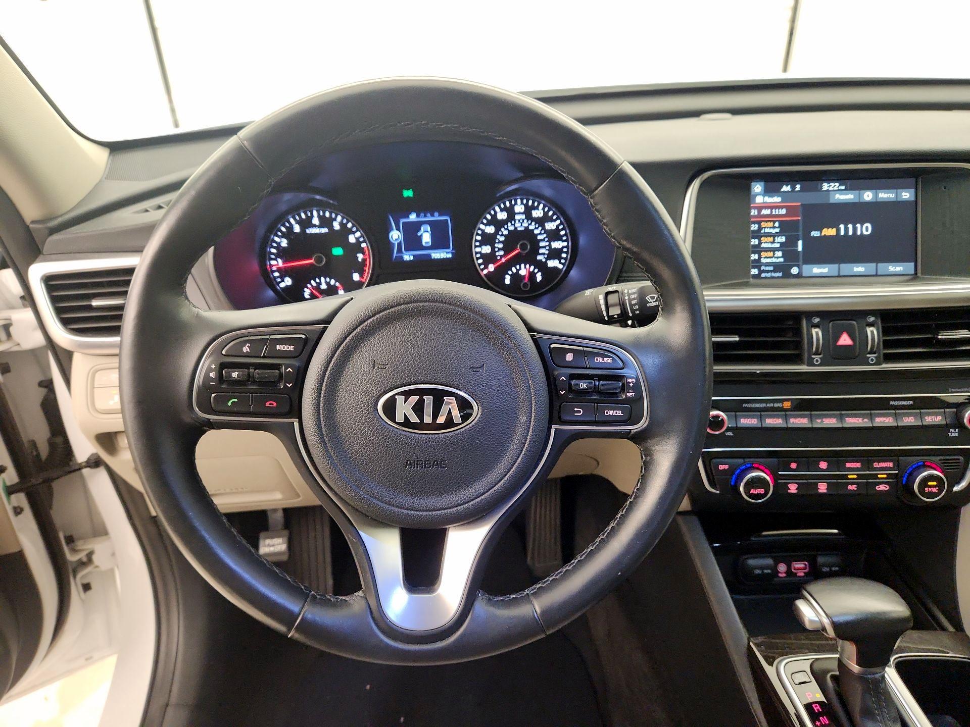 Thumbnail: 2018 Kia Optima - 10