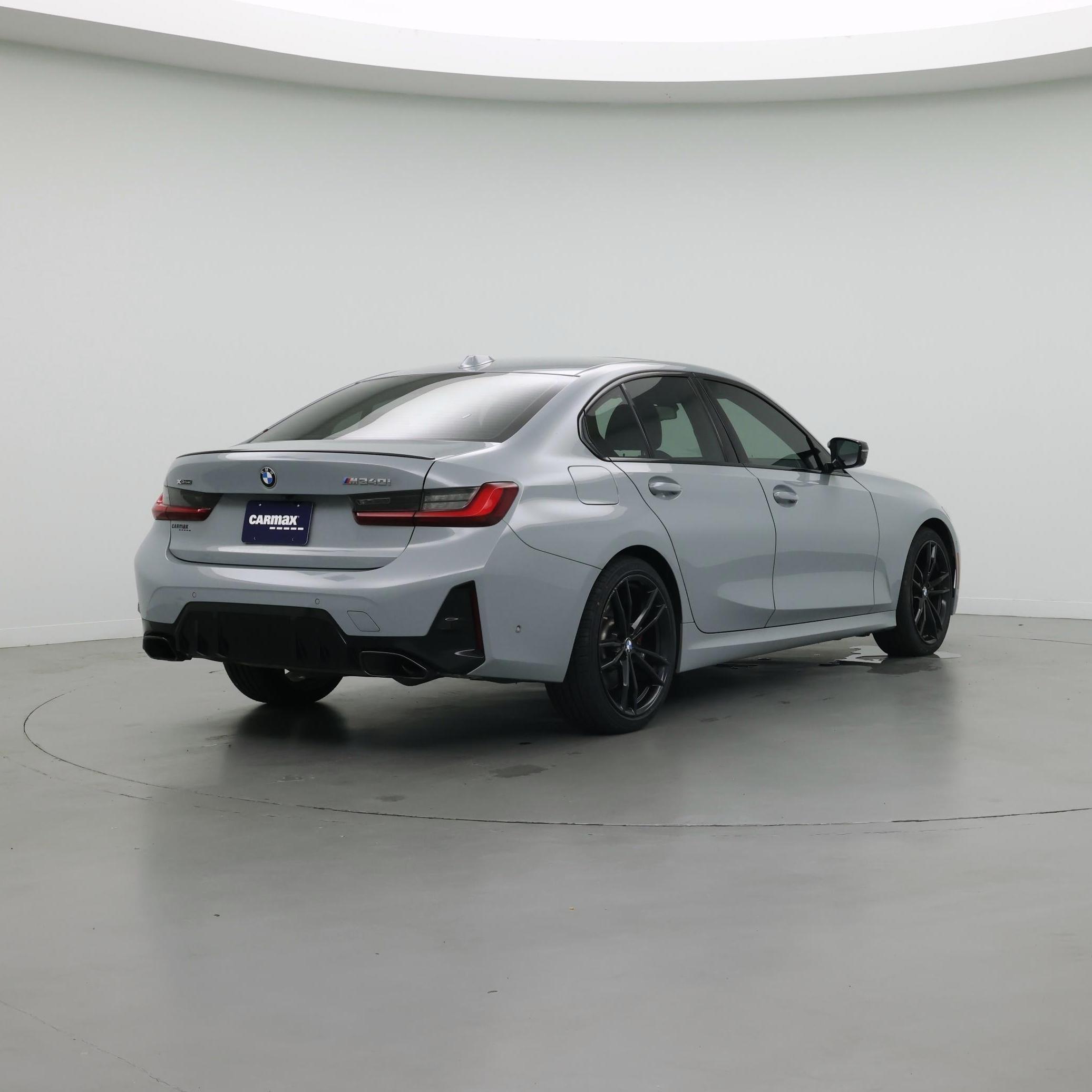 Thumbnail: 2024 BMW 3 Series - 8
