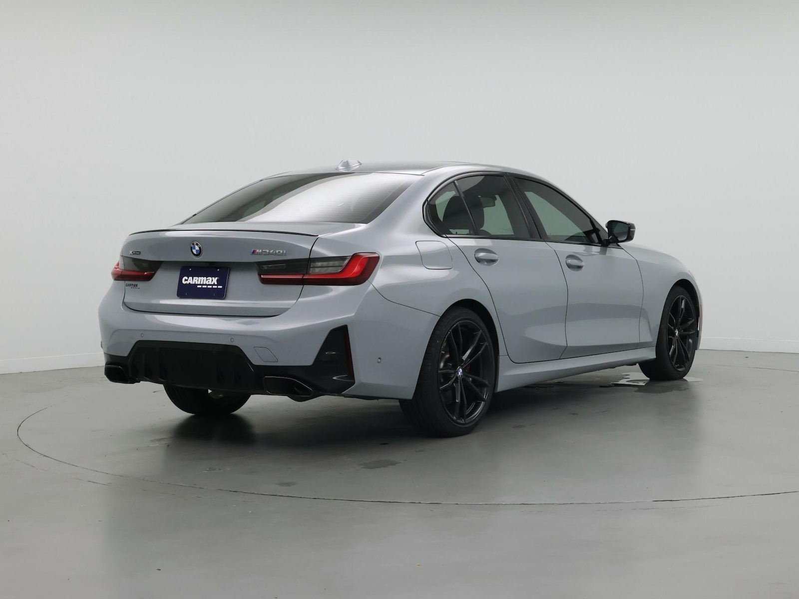 2024 BMW 3 Series M340i - Photo 9