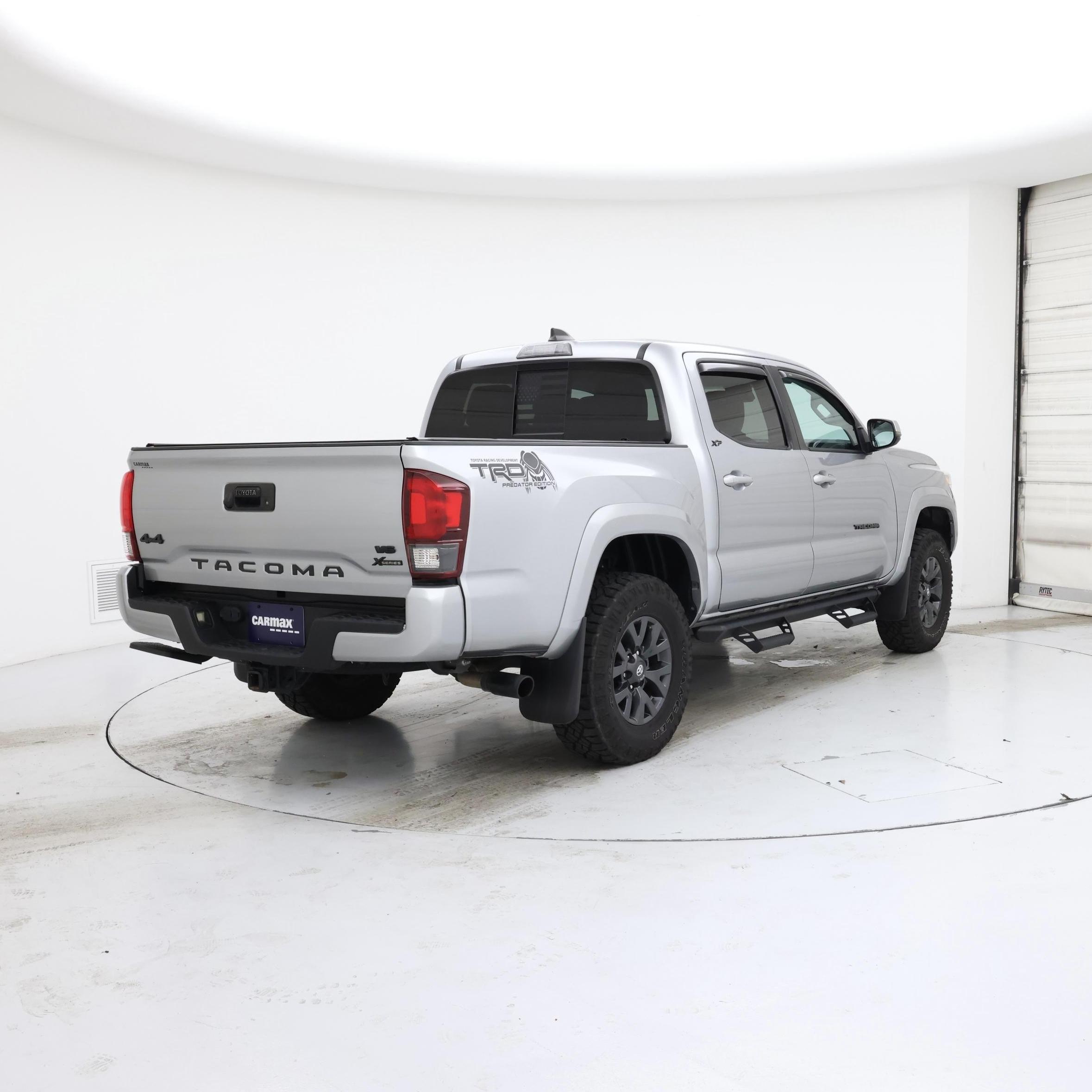 Thumbnail: 2023 Toyota Tacoma - 8