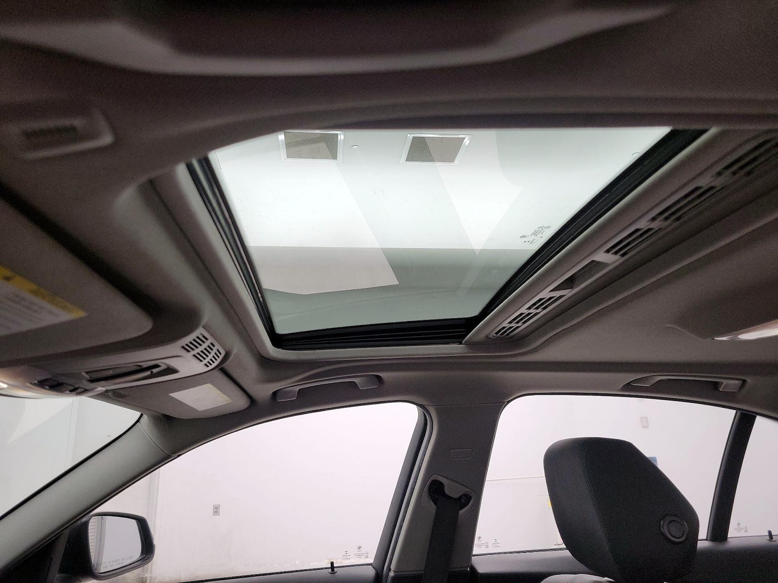 2016 BMW 3 Series 320i - Photo 21