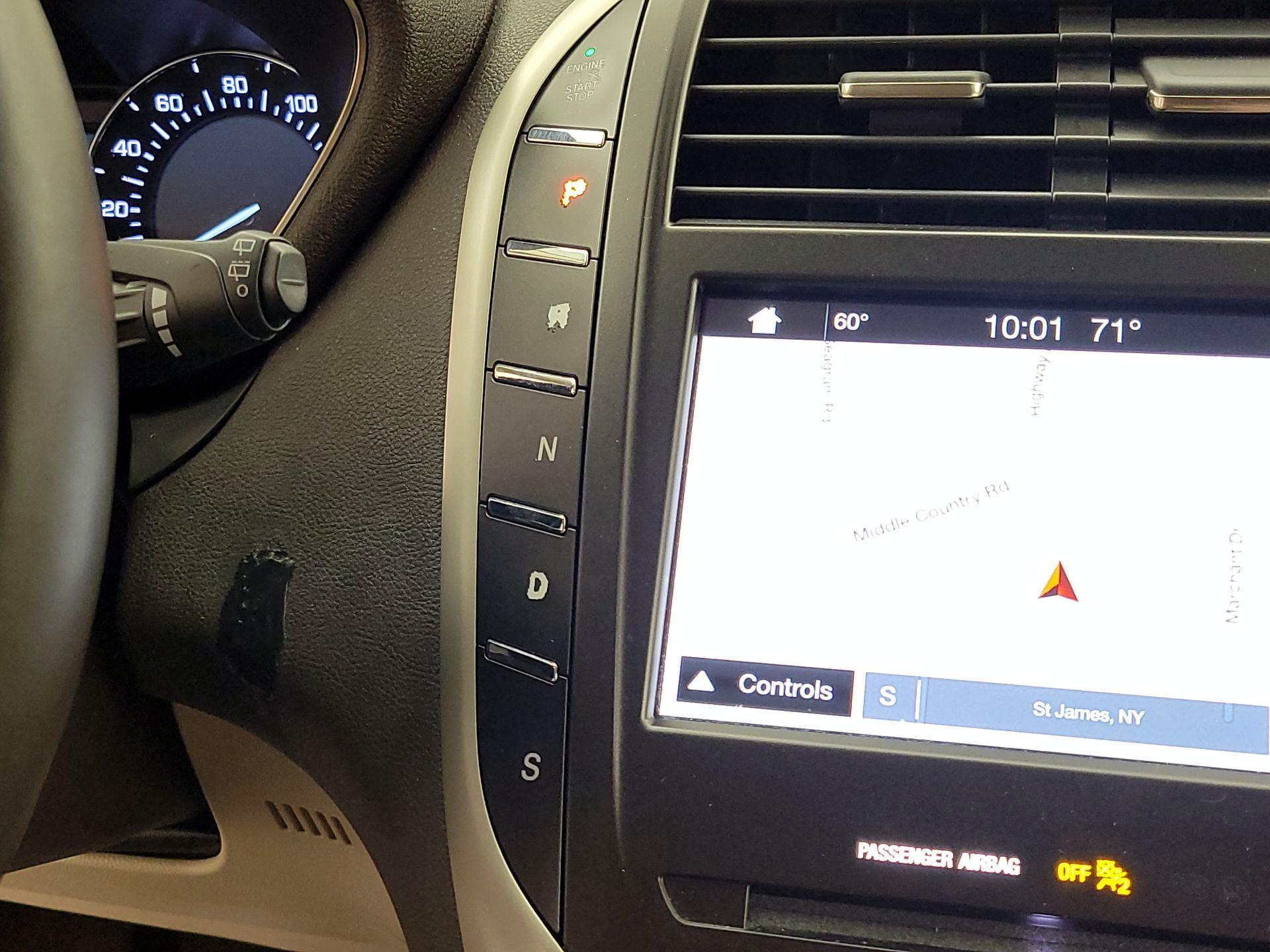 Thumbnail: 2019 Lincoln MKC - 18