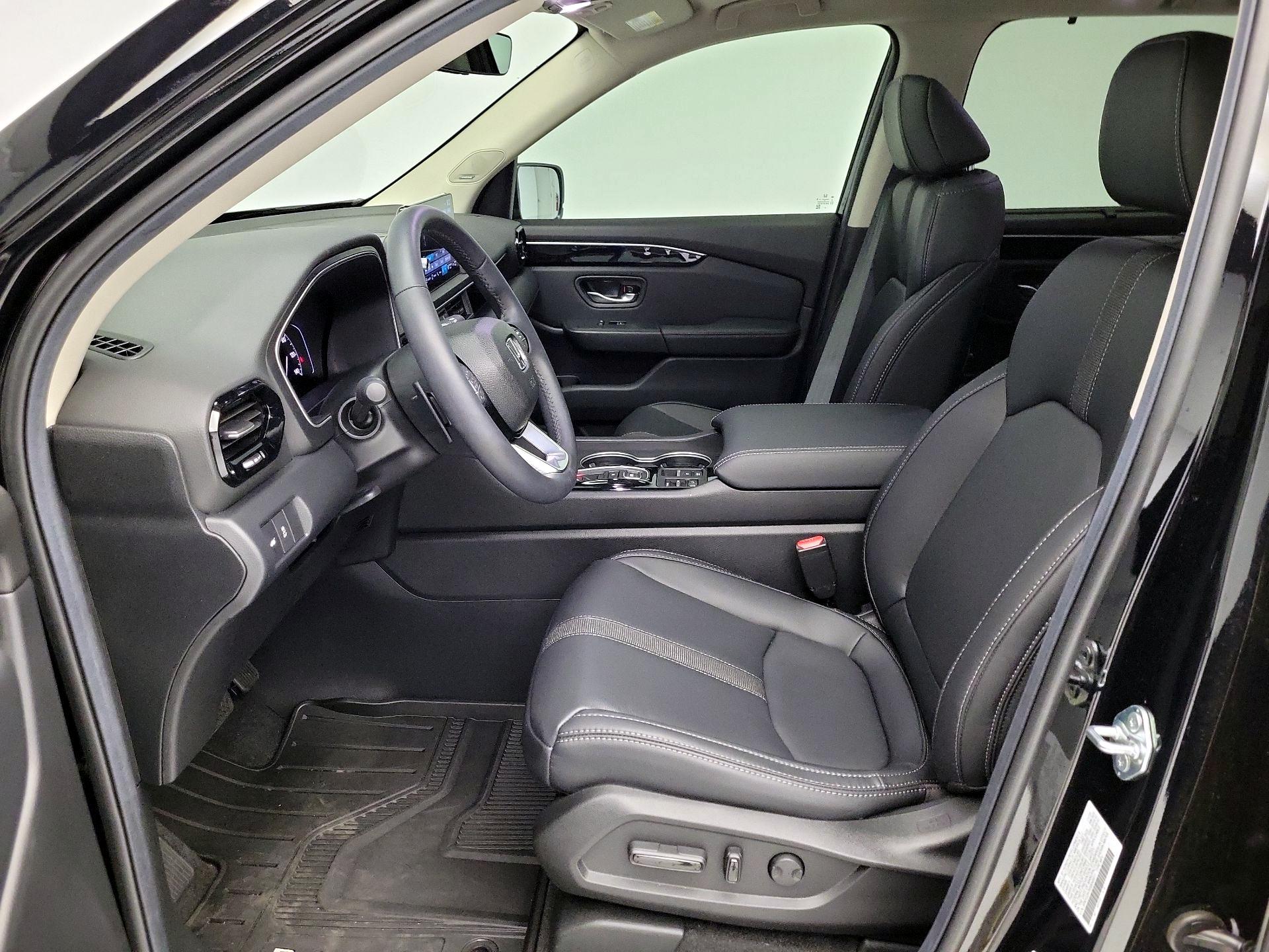 Thumbnail: 2025 Honda Pilot - 11