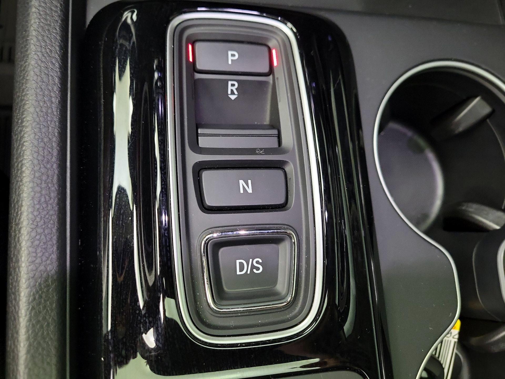 Thumbnail: 2025 Honda Pilot - 17