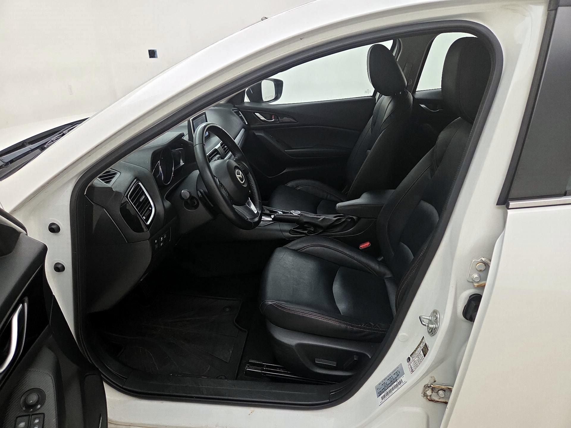 Thumbnail: 2014 Mazda Mazda3 - 11