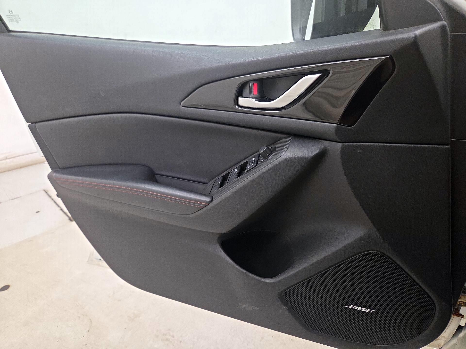 Thumbnail: 2014 Mazda Mazda3 - 12