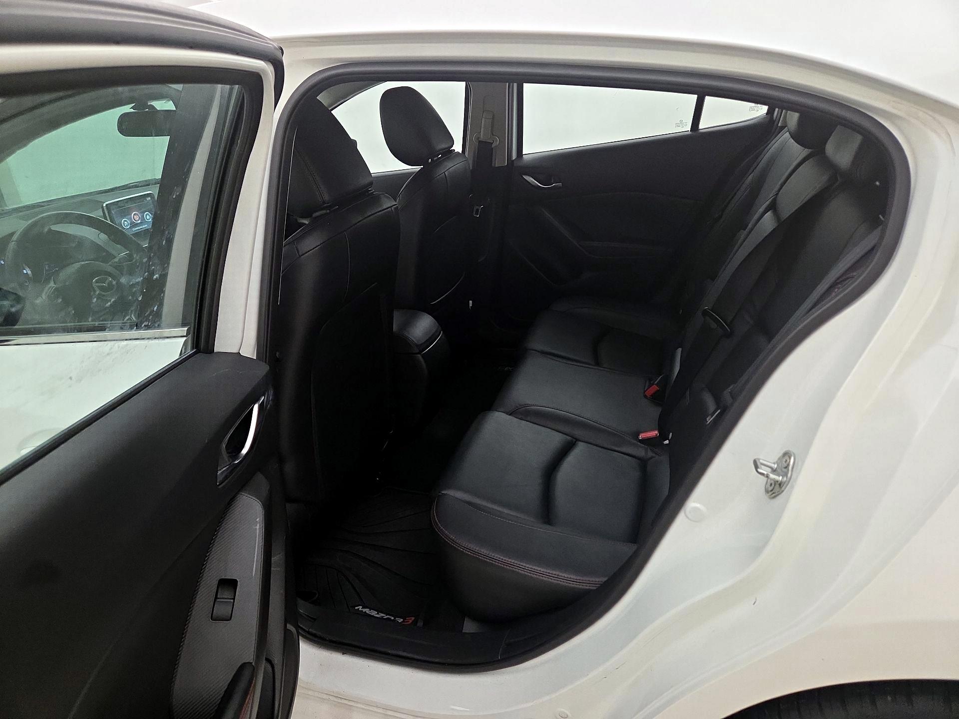 Thumbnail: 2014 Mazda Mazda3 - 19