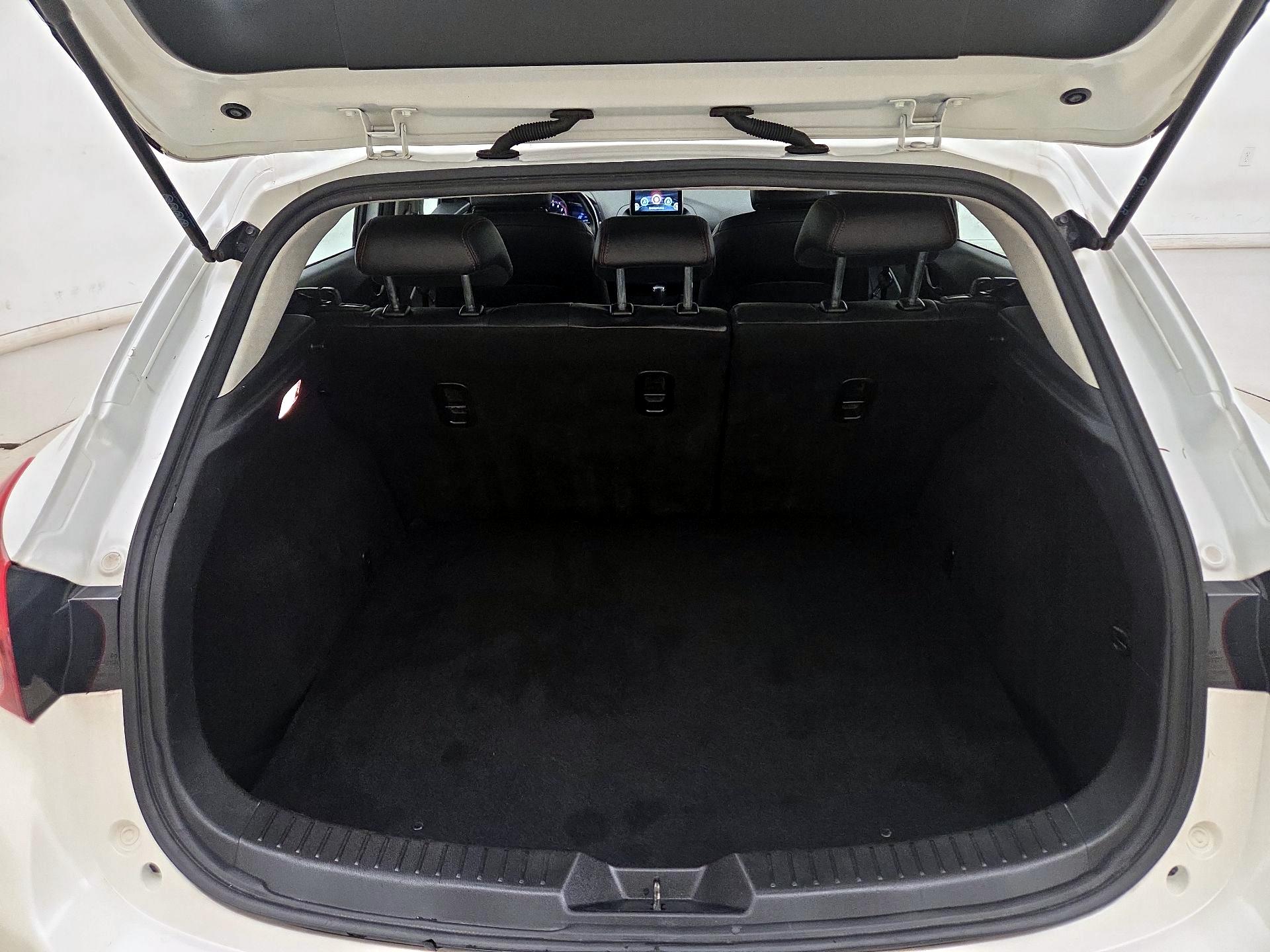 Thumbnail: 2014 Mazda Mazda3 - 20