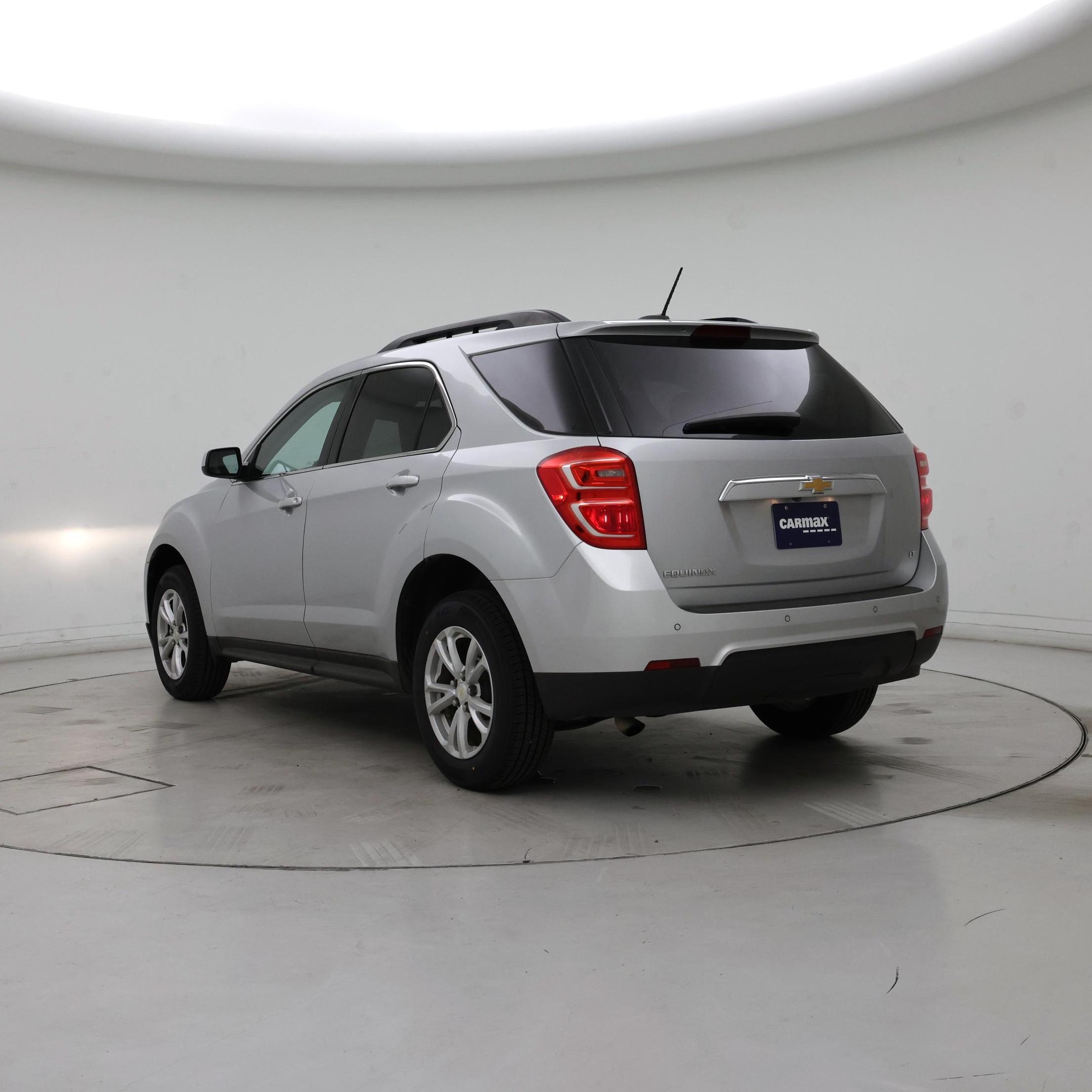Thumbnail: 2017 Chevrolet Equinox - 2