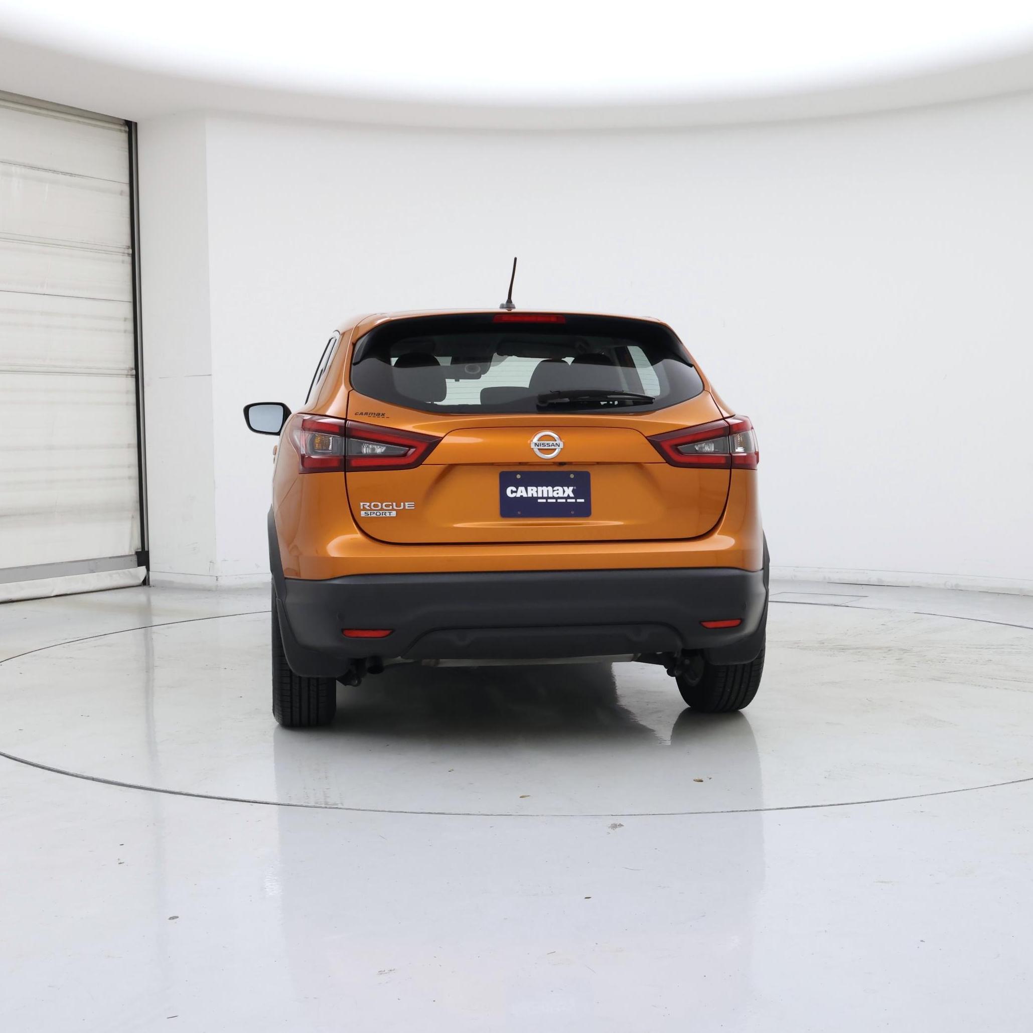 Thumbnail: 2021 Nissan Rogue Sport - 6