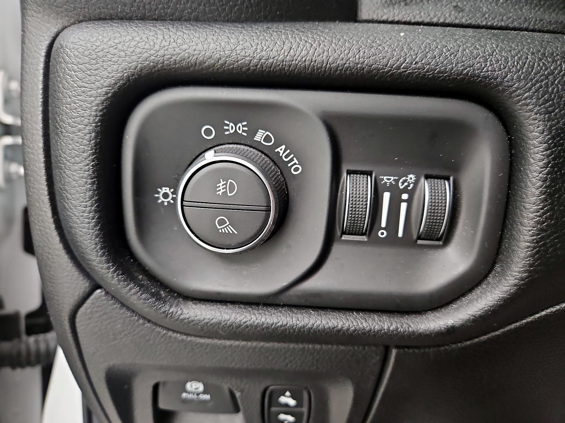 Thumbnail: 2021 RAM 1500 - 11