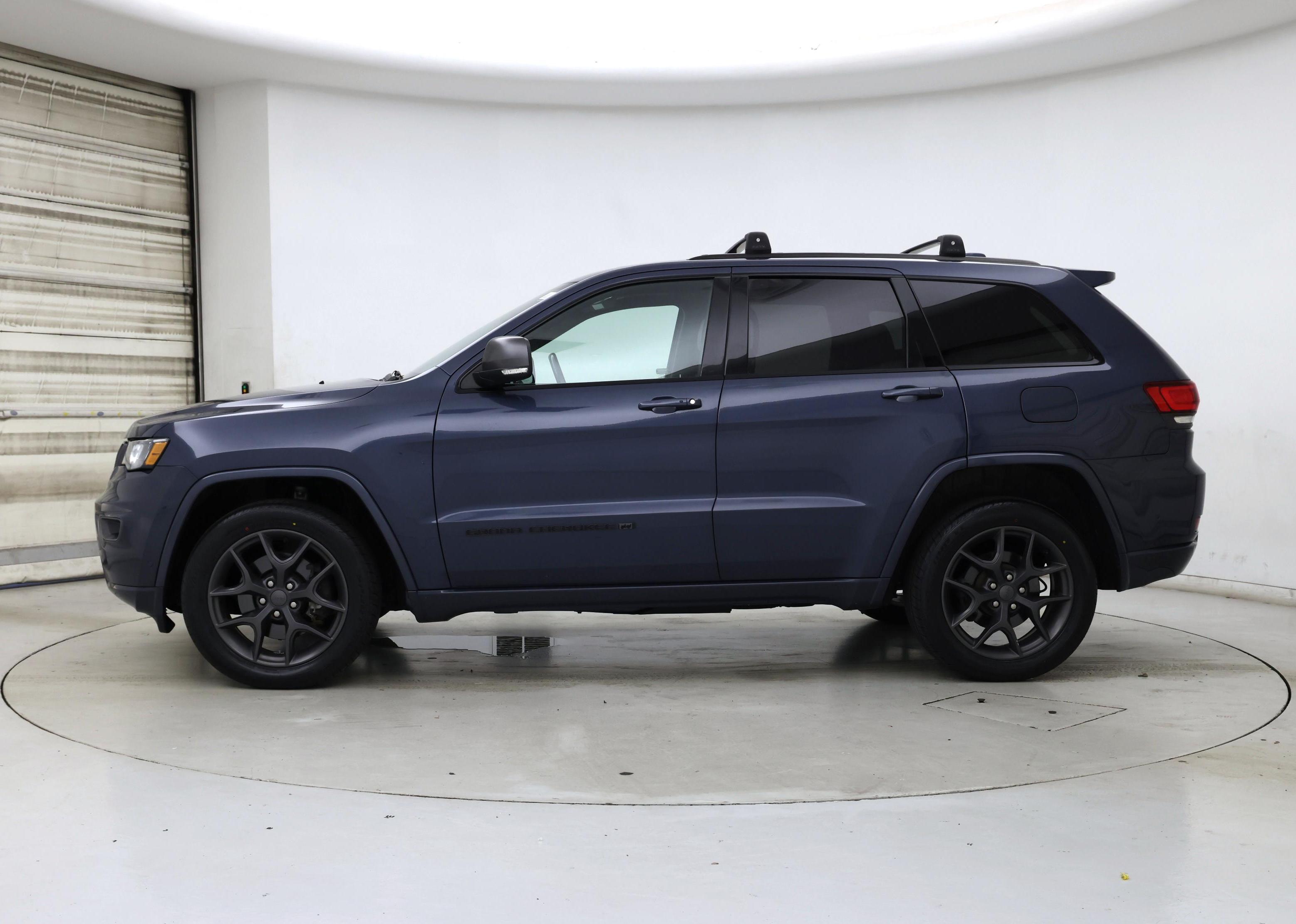 Thumbnail: 2021 Jeep Grand Cherokee - 3