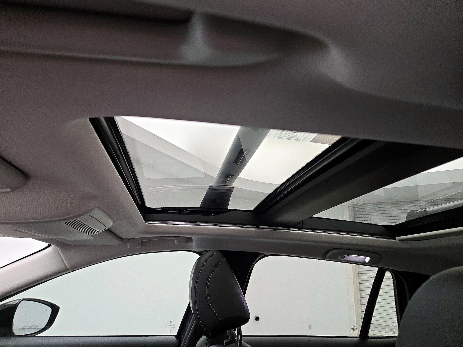 2024 Mazda CX-50 S PREMIUM - Photo 20