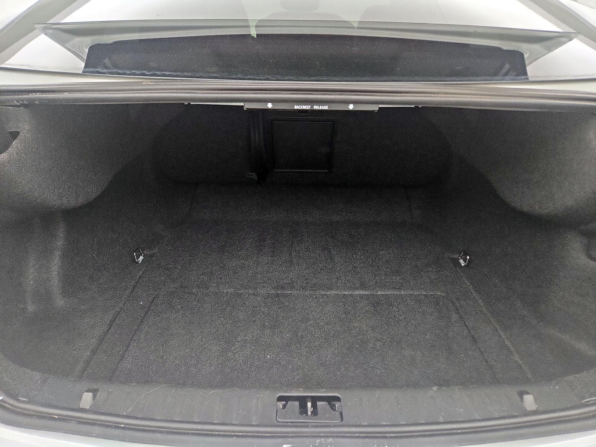 Thumbnail: 2015 Volvo S60 - 20