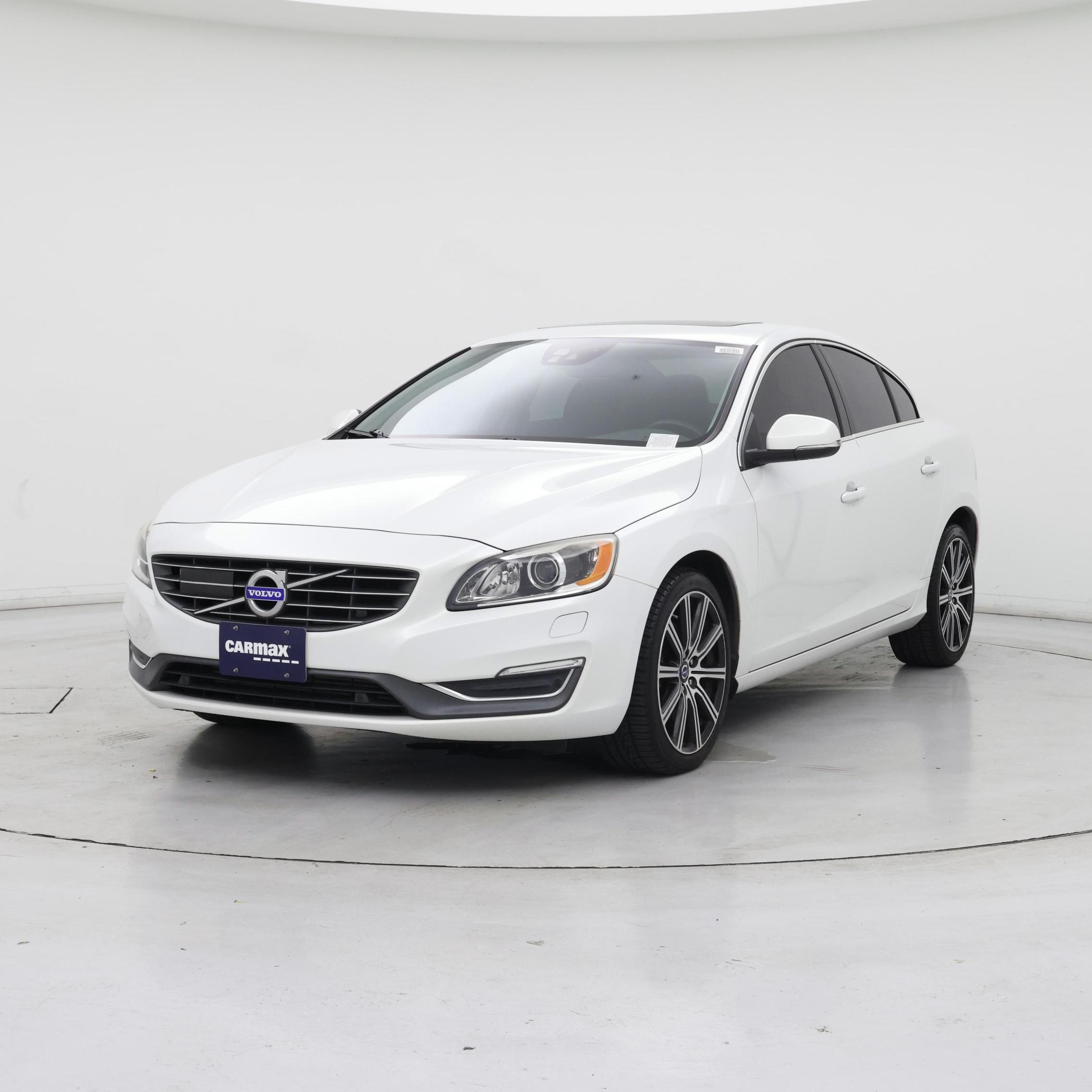 Thumbnail: 2015 Volvo S60 - 4
