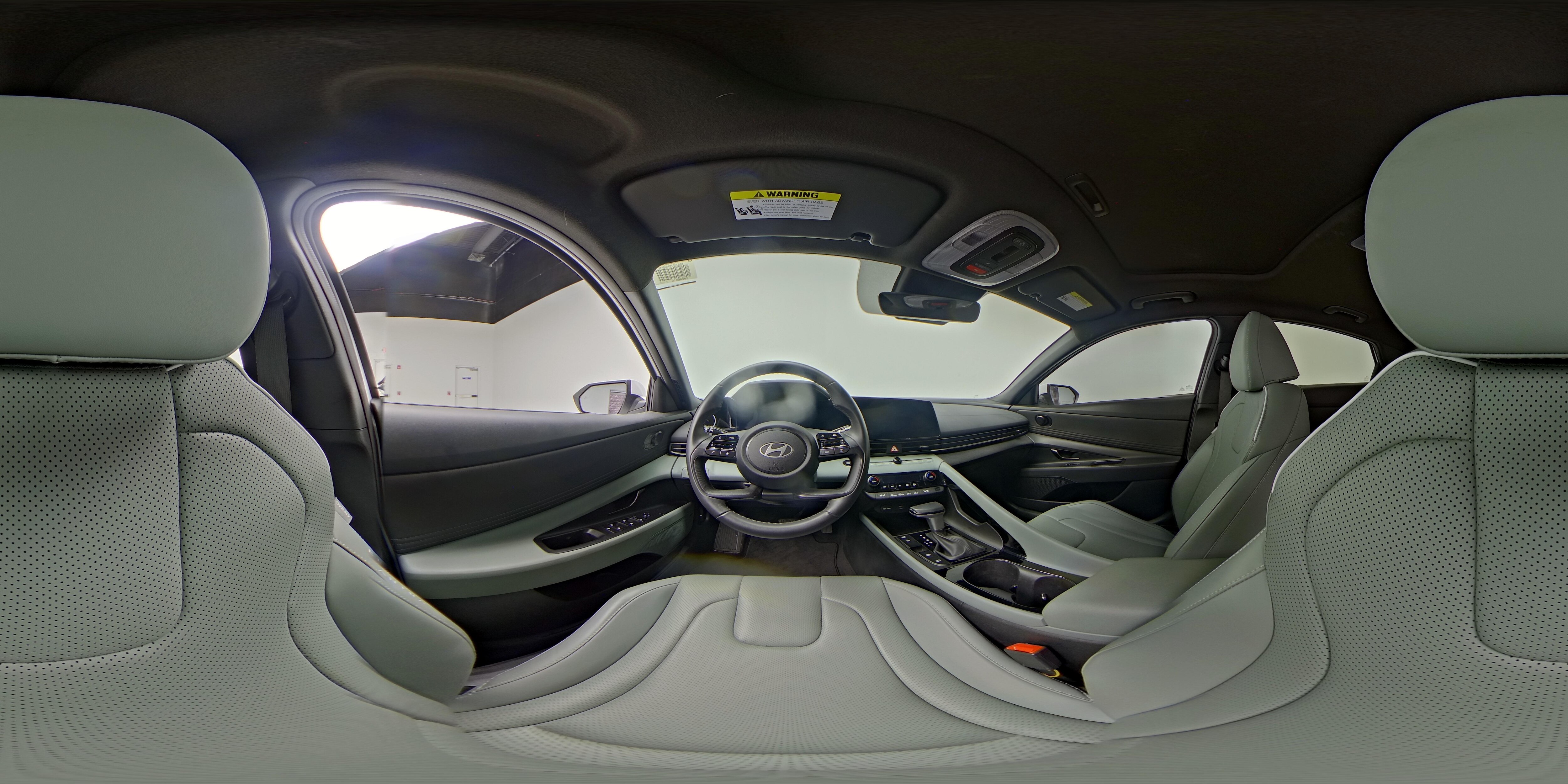 2025 Hyundai Elantra Limited - Photo 28