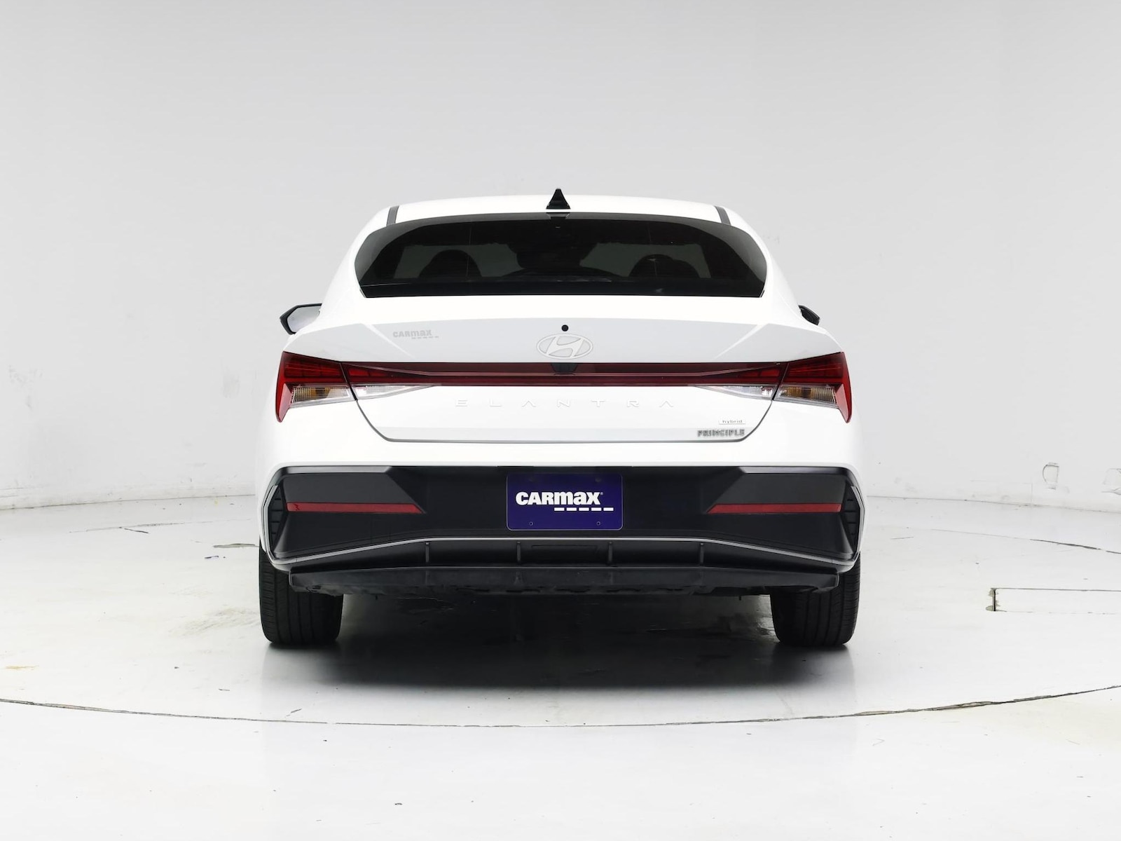 2025 Hyundai Elantra Limited - Photo 7