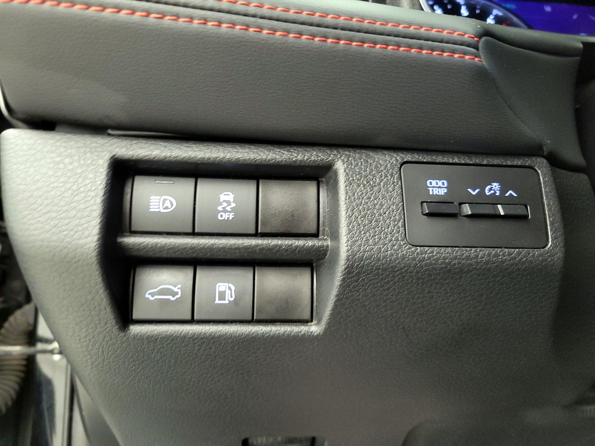 Thumbnail: 2020 Toyota Avalon - 13