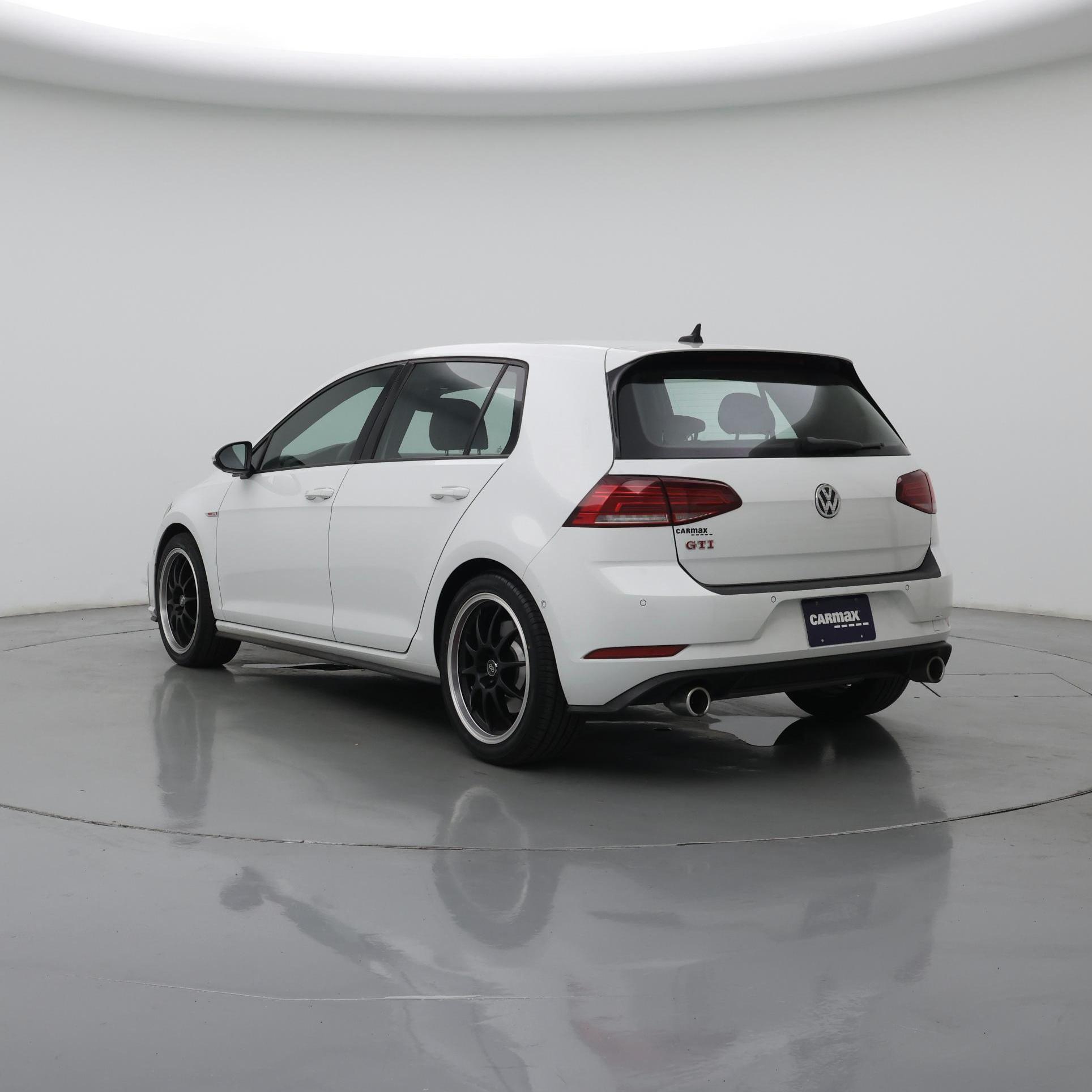 Thumbnail: 2020 Volkswagen Golf - 2
