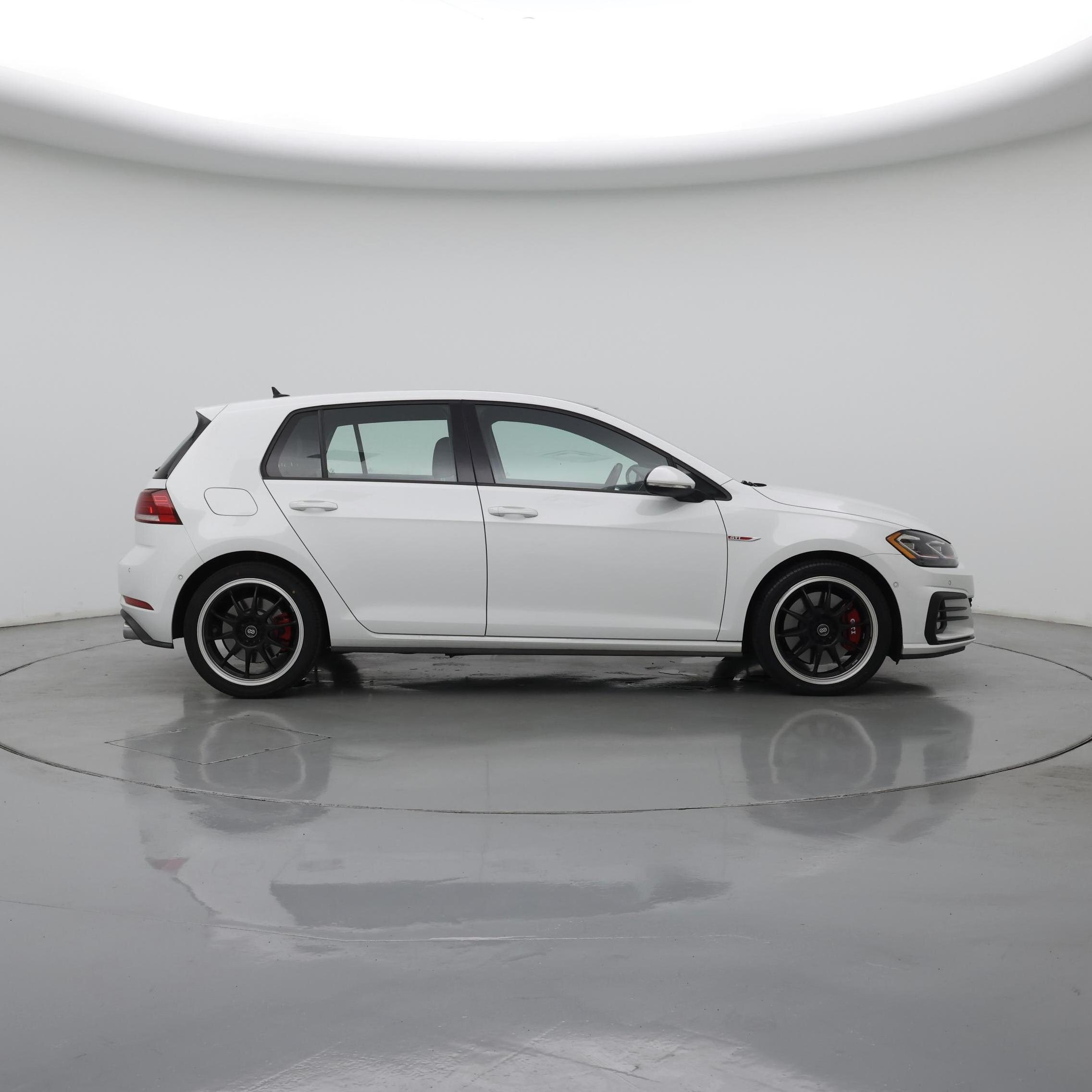 Thumbnail: 2020 Volkswagen Golf - 7