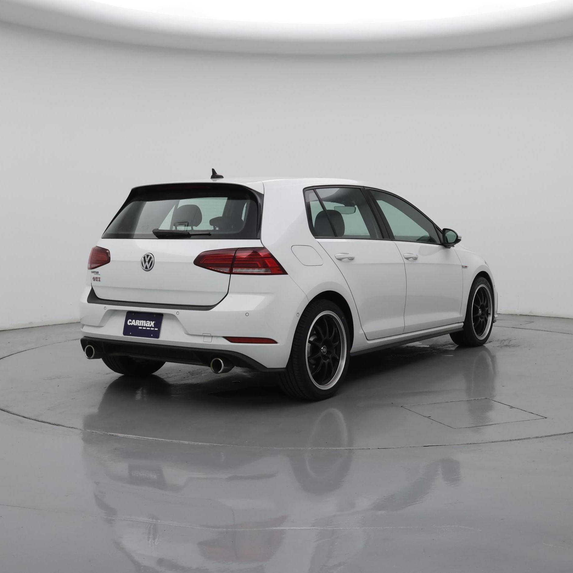 Thumbnail: 2020 Volkswagen Golf - 8